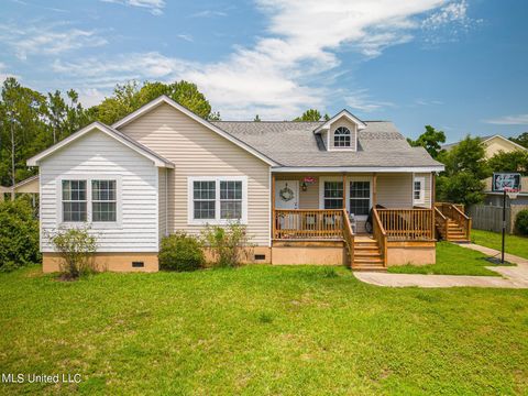 Single Family Residence in Pass Christian MS 104 Timber Ridge Boulevard.jpg