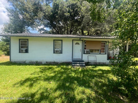 Homes For Sale - 4100 Washington Boulevard<br/> Moss Point, MS 39563