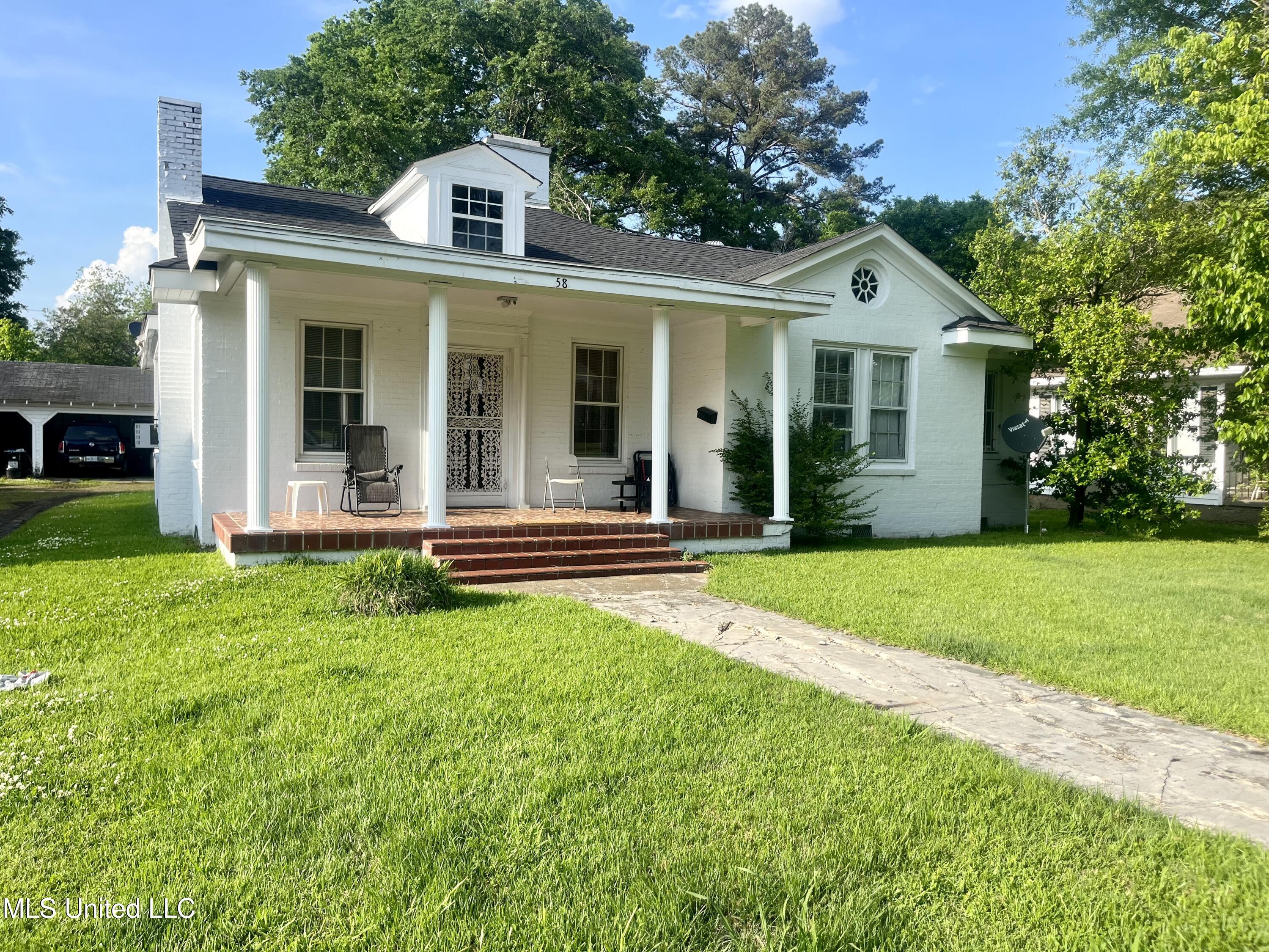 58 Snider Street, Grenada, Mississippi image 1