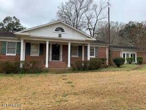 Homes For Sale - 101 Idlewild Drive<br/> Port Gibson, MS 39150