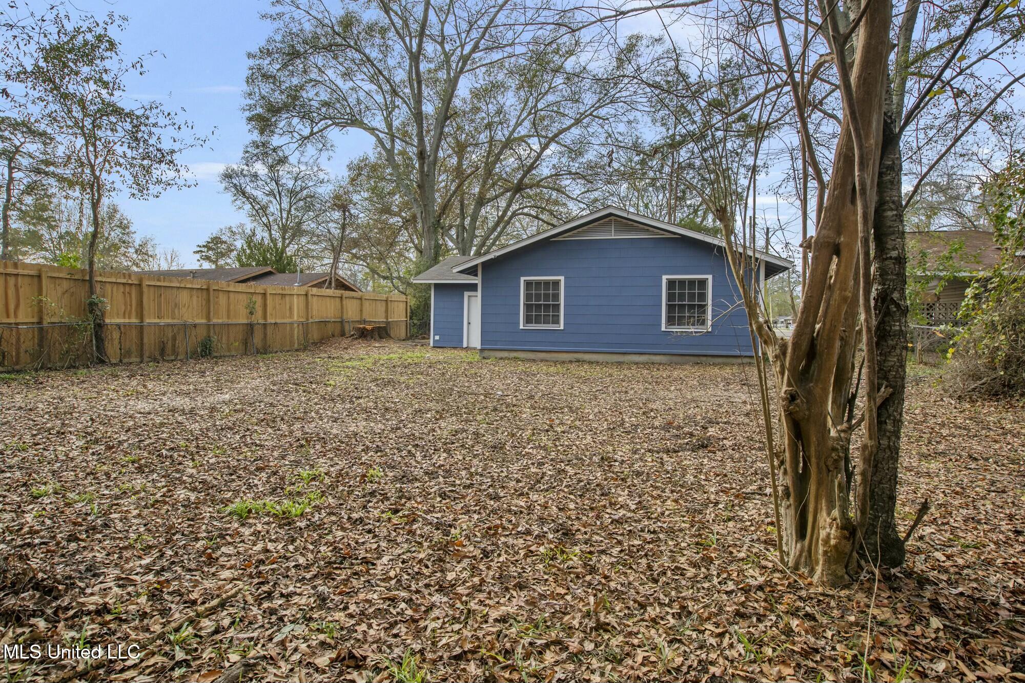 213 Dixie Avenue, Hattiesburg, Mississippi image 3