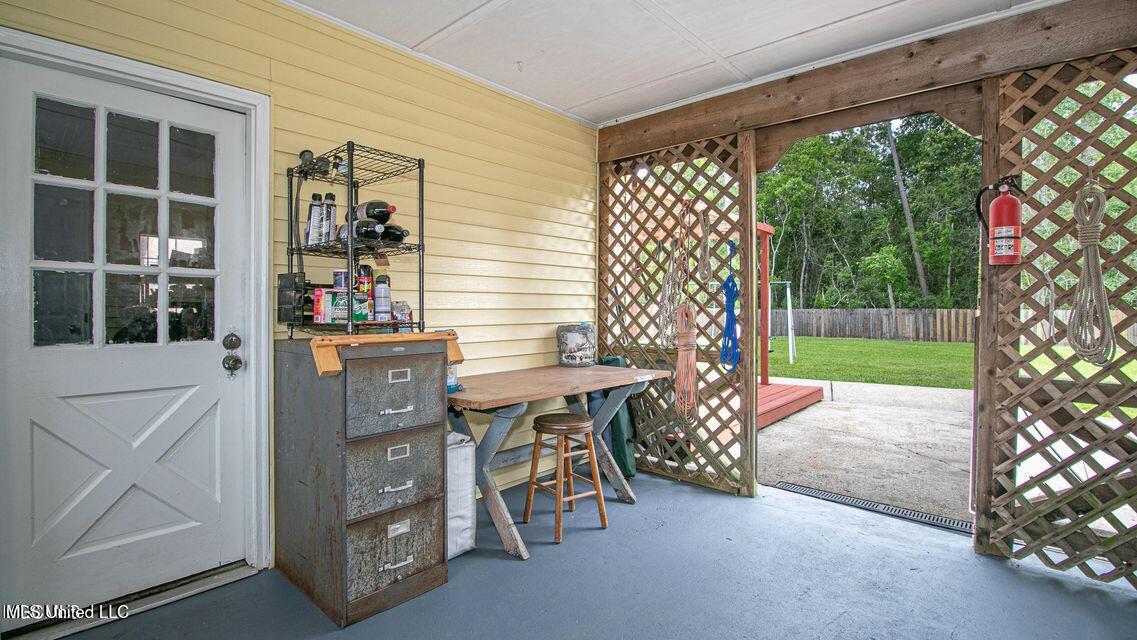1100 Hickory Drive, Long Beach, Mississippi image 7