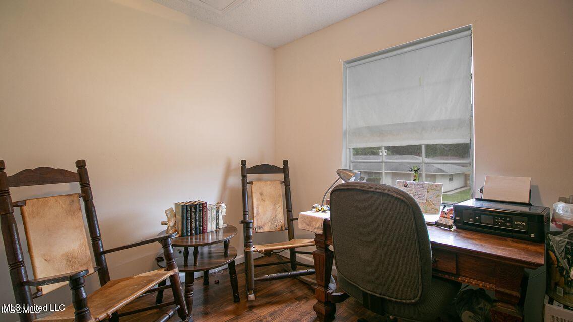 1100 Hickory Drive, Long Beach, Mississippi image 20