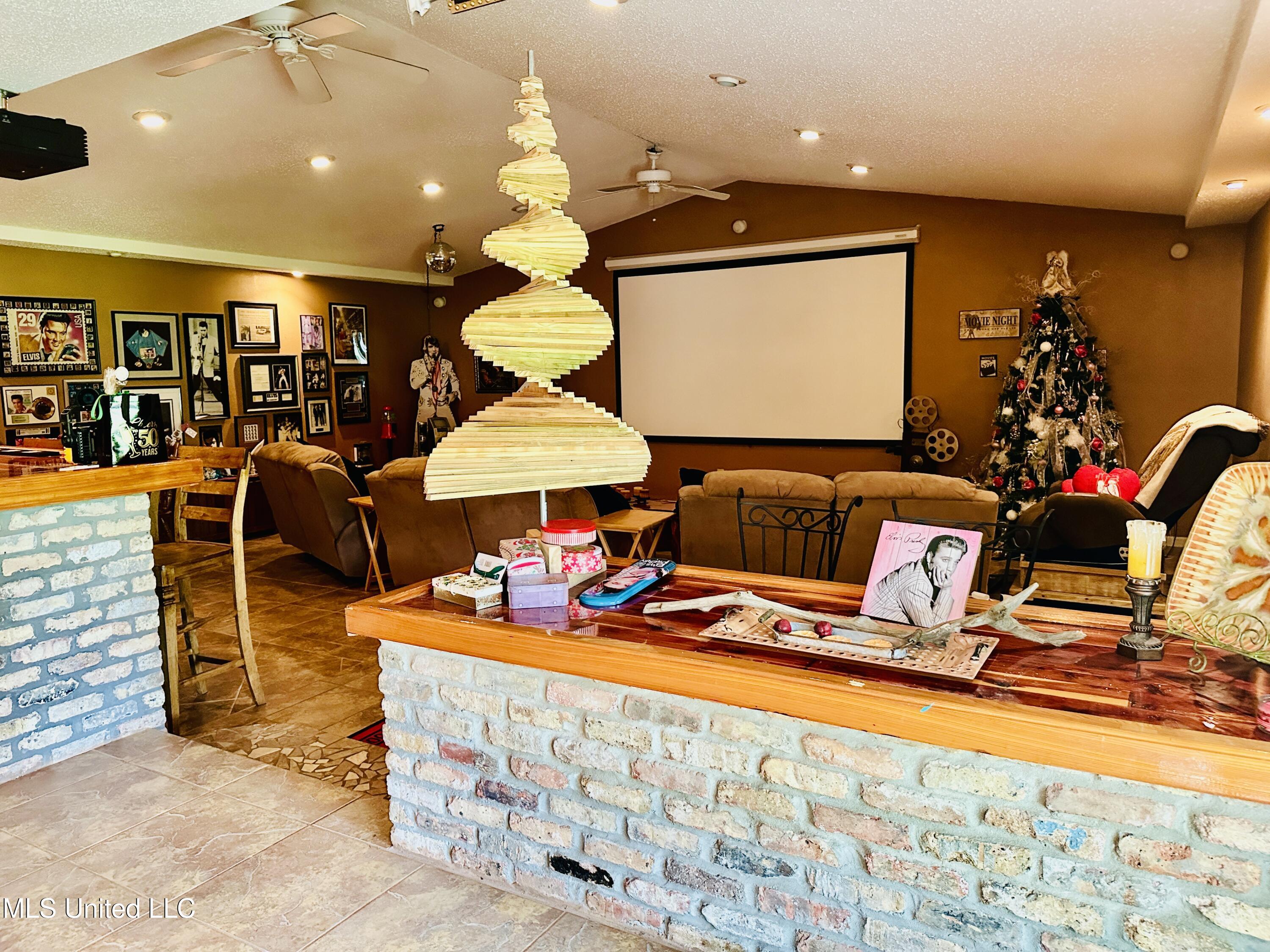 Biloxi, Mississippi 39532, United States, 3 Bedrooms Bedrooms, ,2 BathroomsBathrooms,Residential,Active,191652