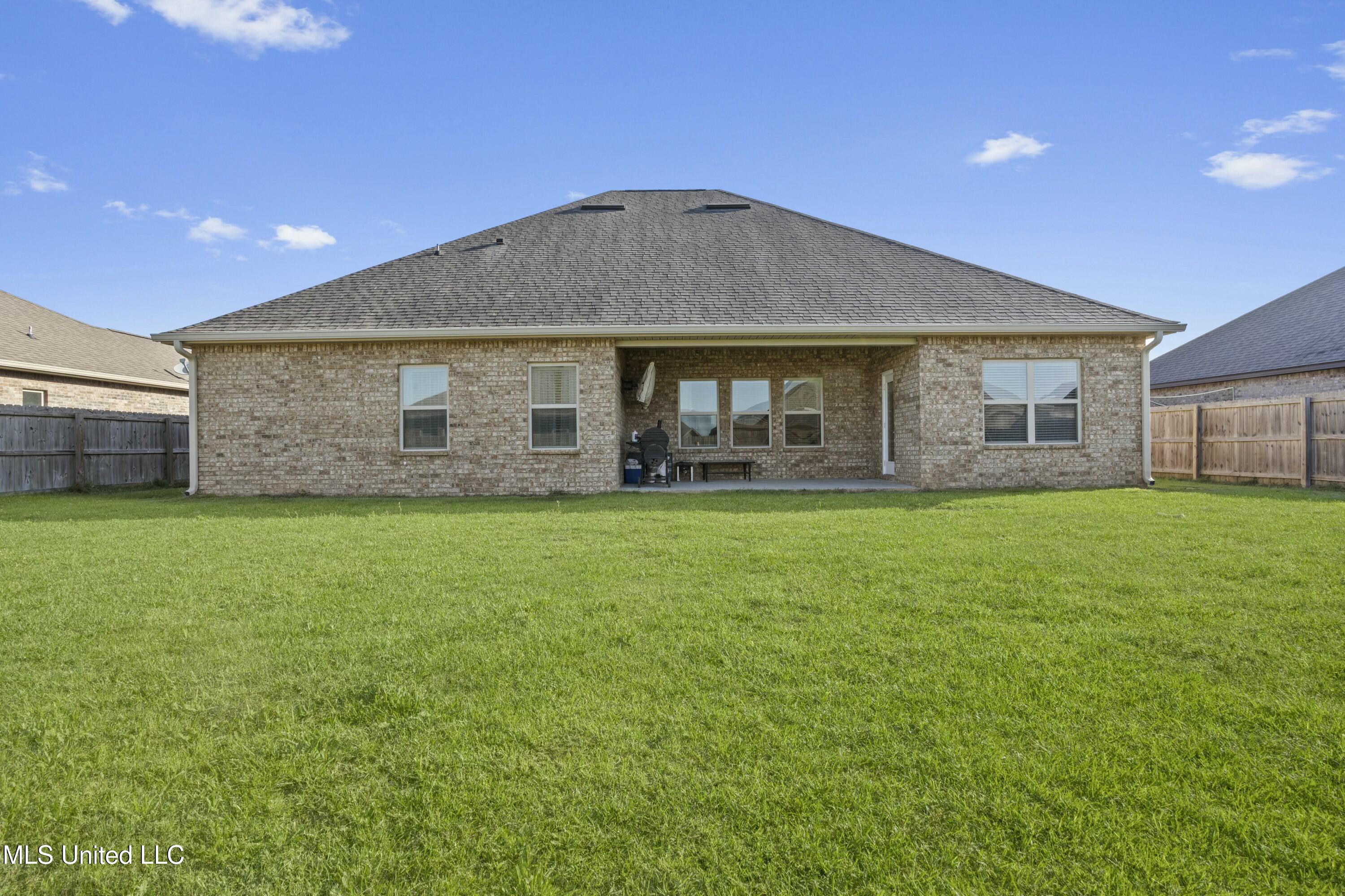 6585 Sugarcane Circle, Ocean Springs, Mississippi image 26