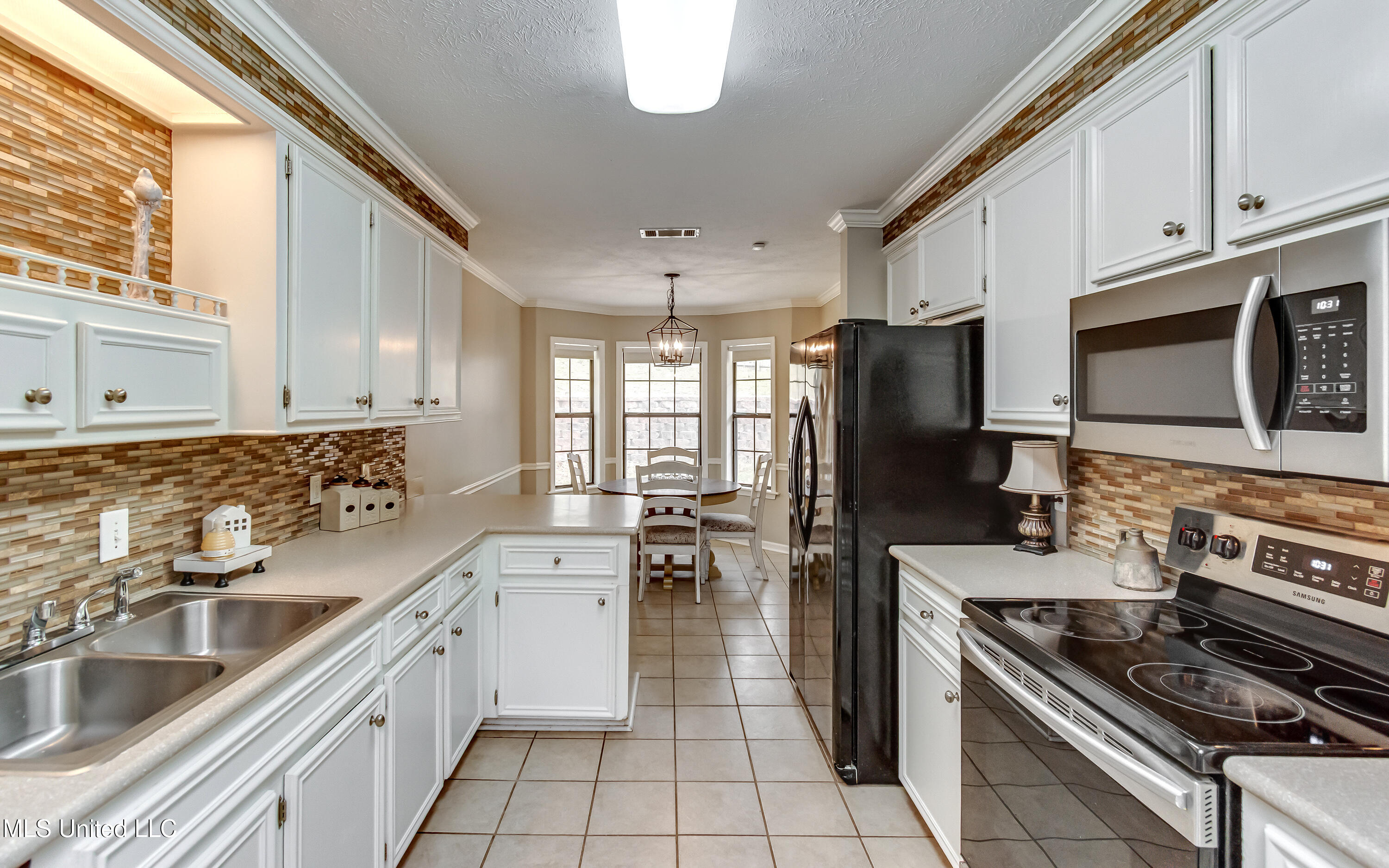 202 Brighton Drive, Clinton, Mississippi image 21