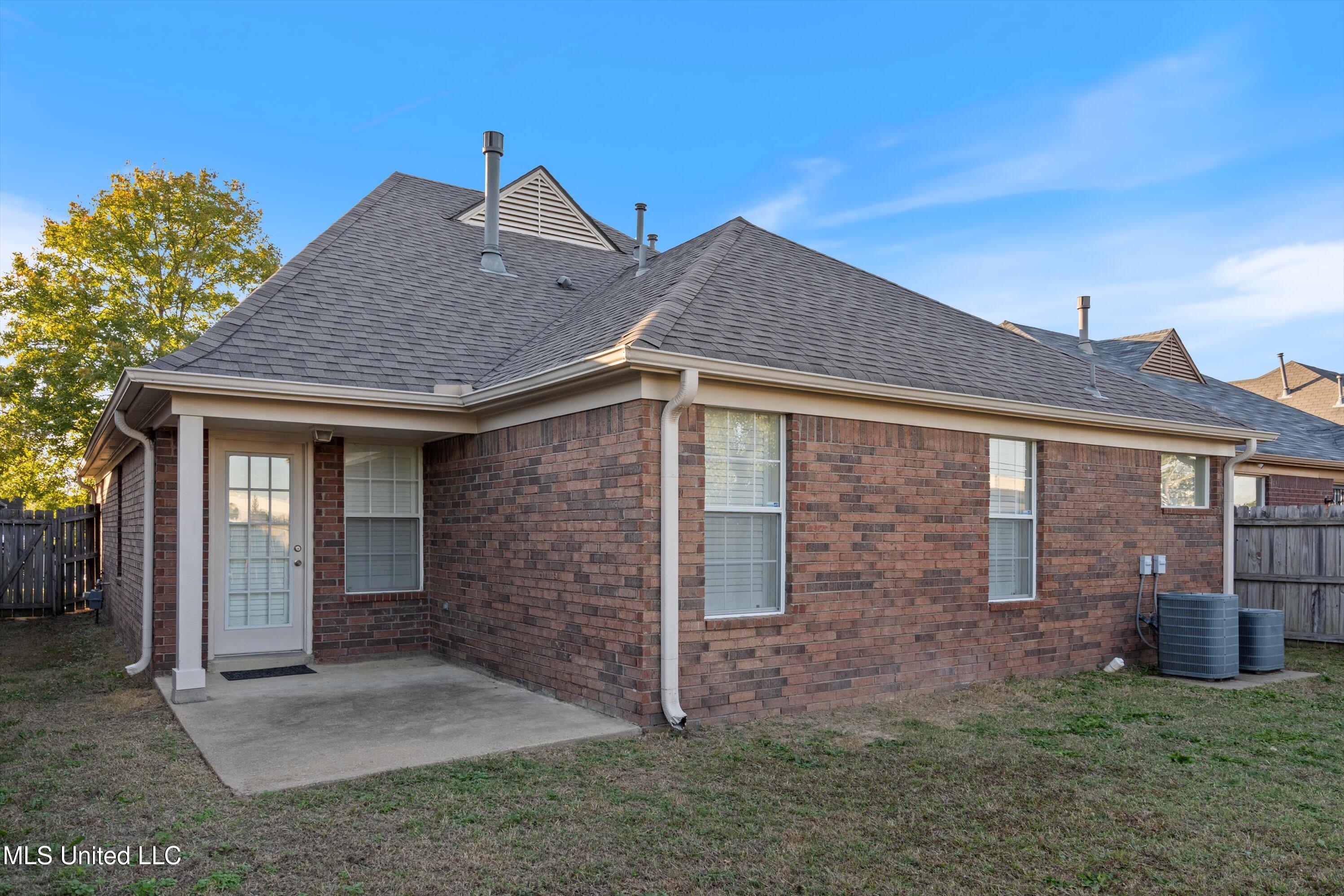 9036 Savannah Ridge Drive, Olive Branch, Mississippi image 26