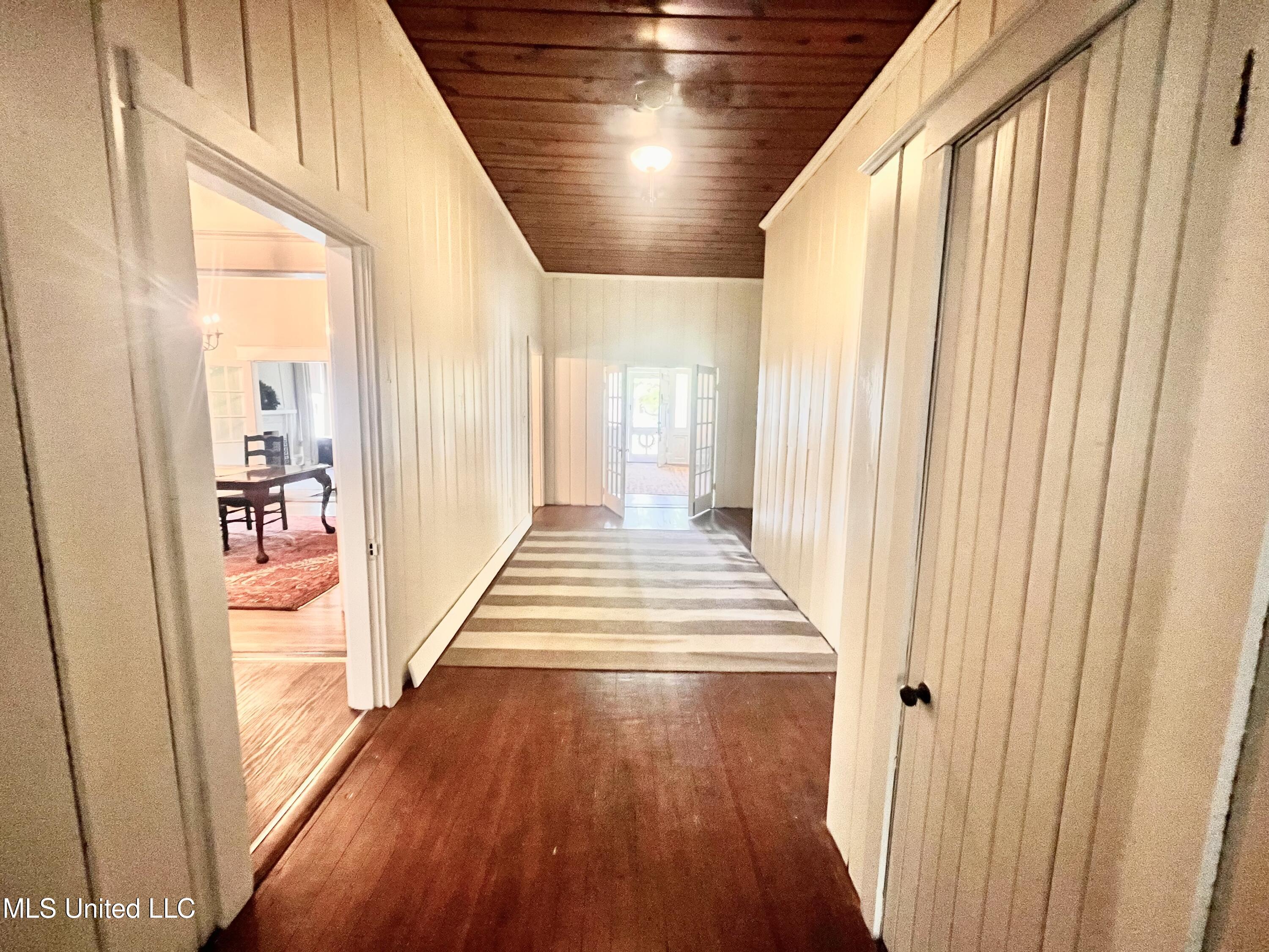 265 E College Avenue, Holly Springs, Mississippi image 10