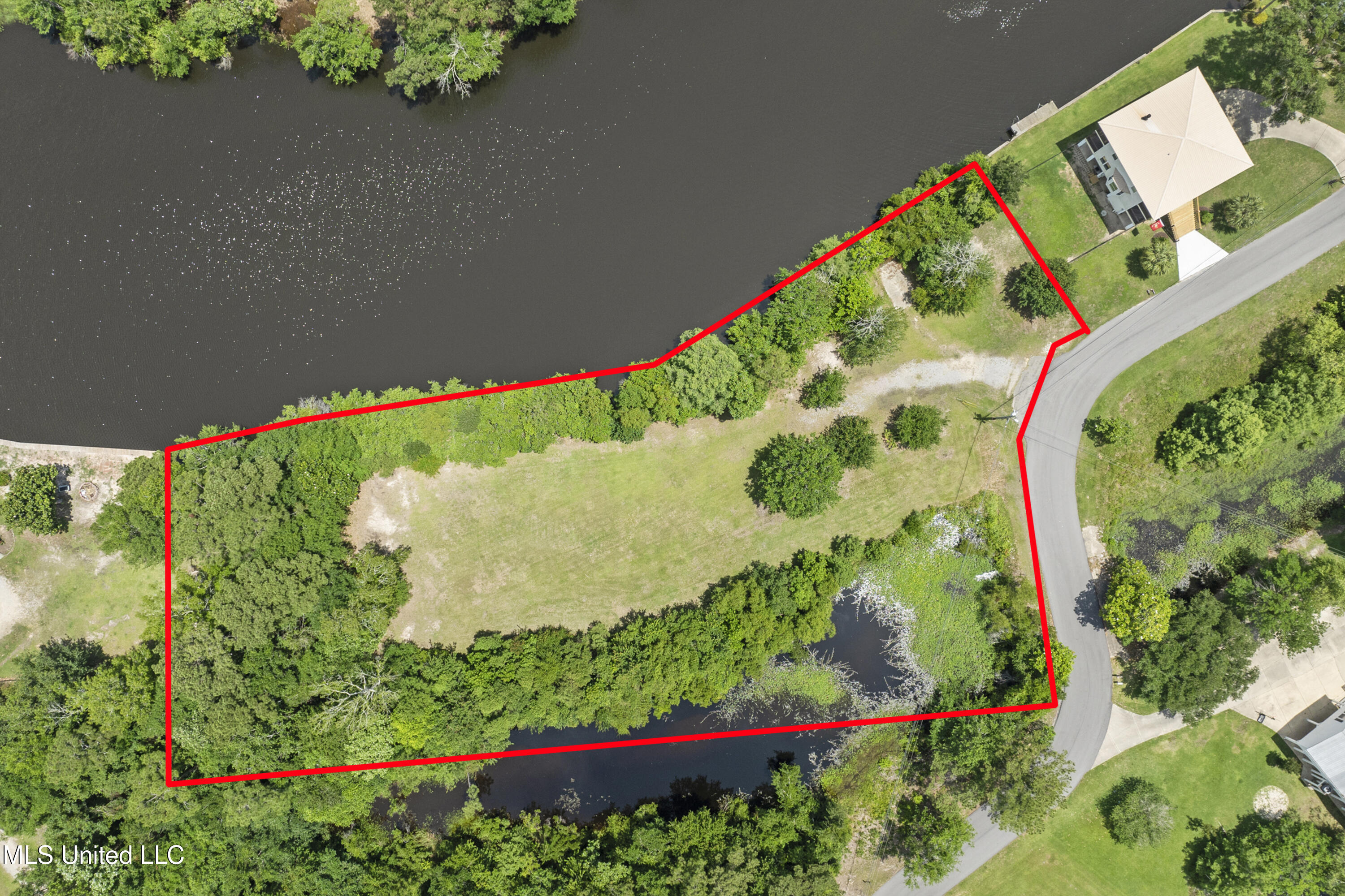 4524 Audubon Trail, Biloxi, Mississippi image 2