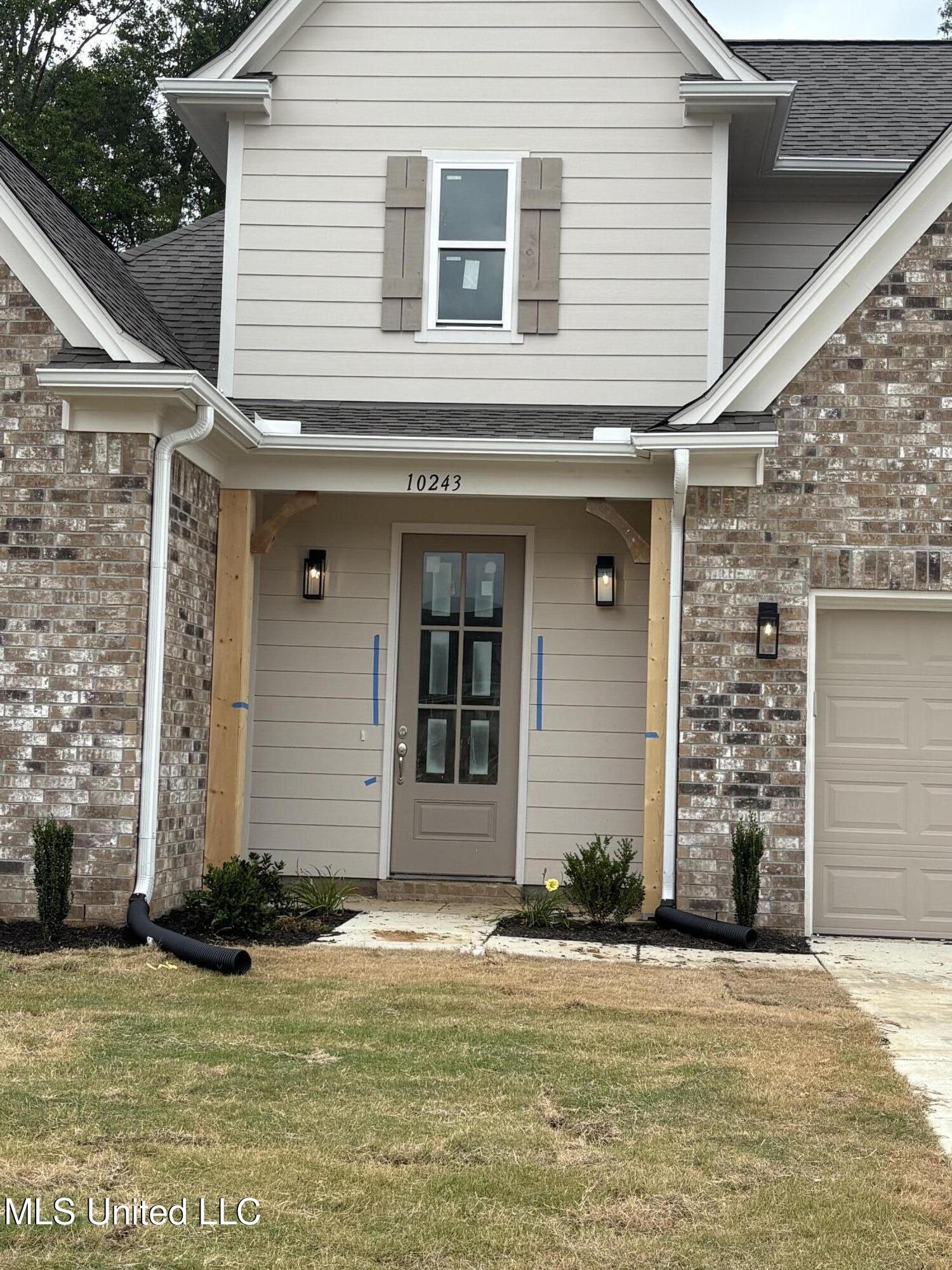 10243 March Meadows Way Way, Olive Branch, Mississippi image 2