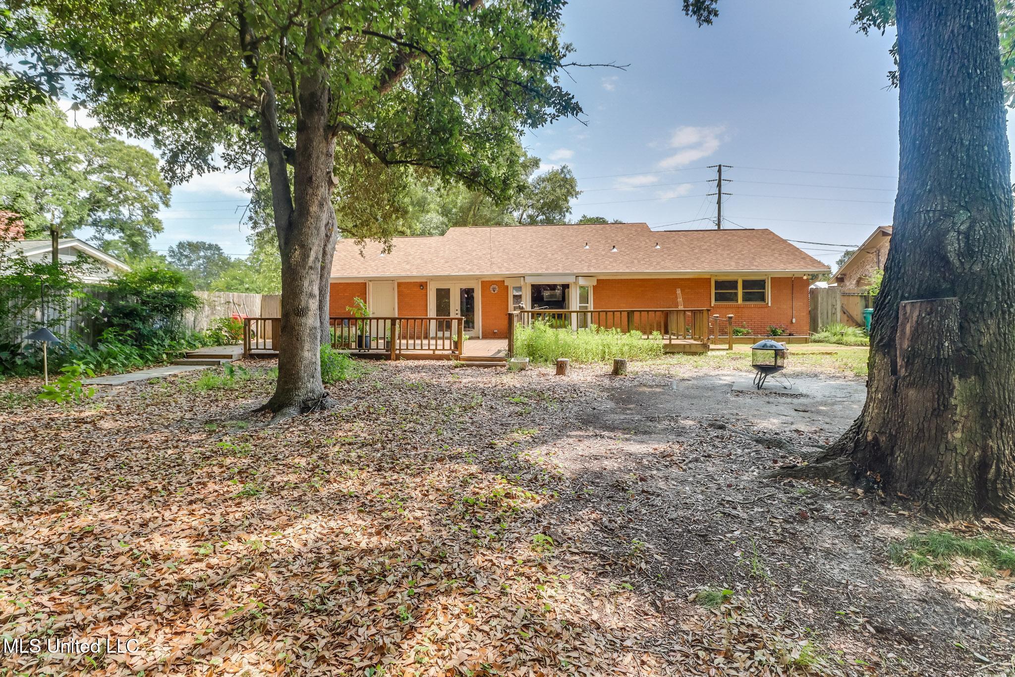 2421 Demaret Drive, Gulfport, Mississippi image 26