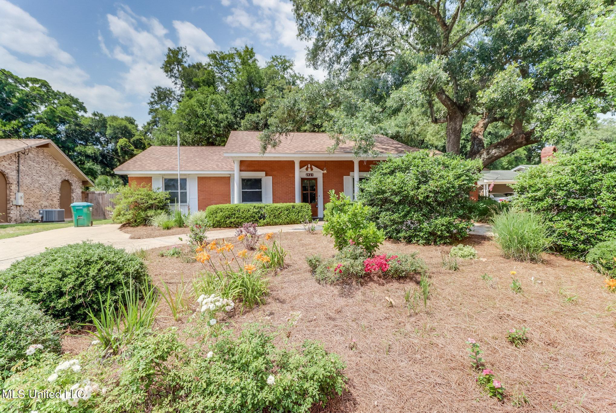 2421 Demaret Drive, Gulfport, Mississippi image 28