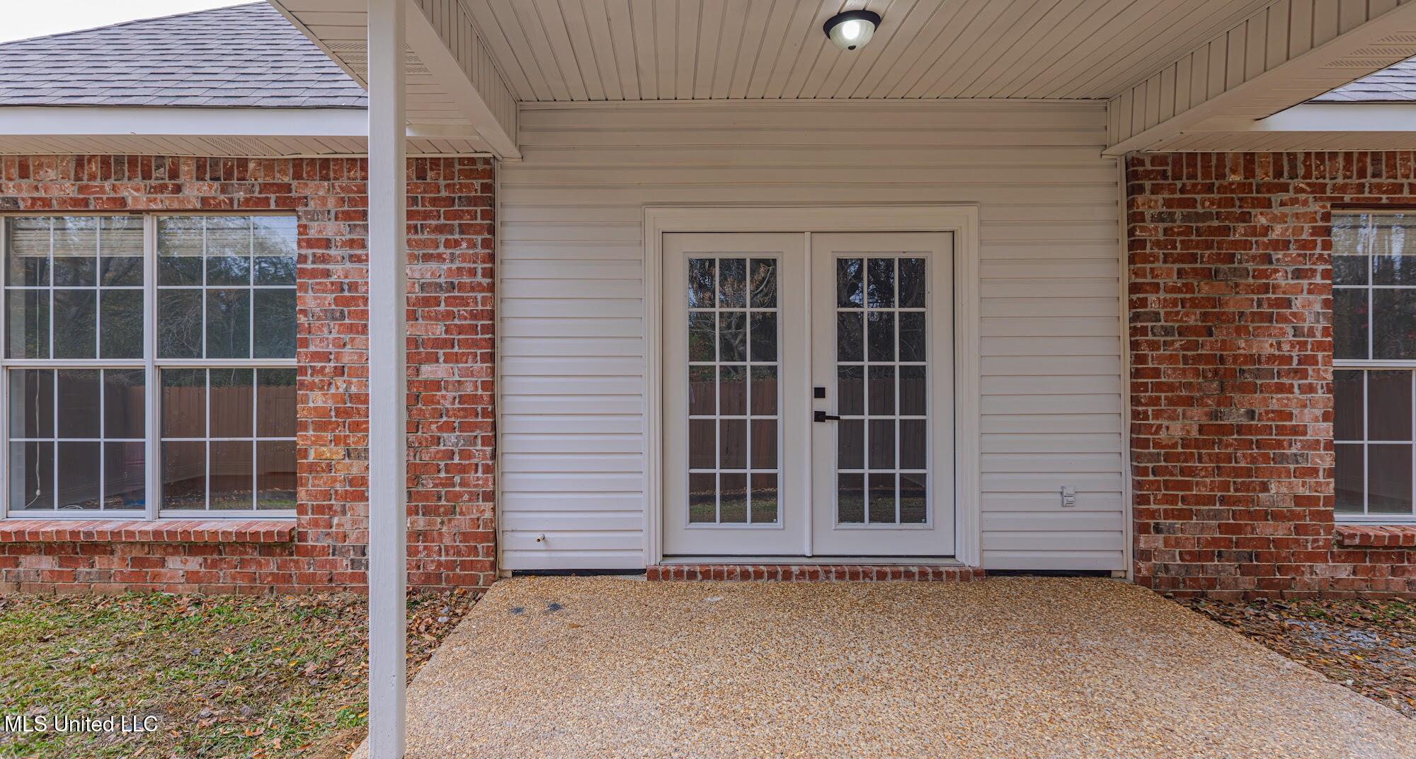 4954 Brookwood Place, Byram, Mississippi image 31