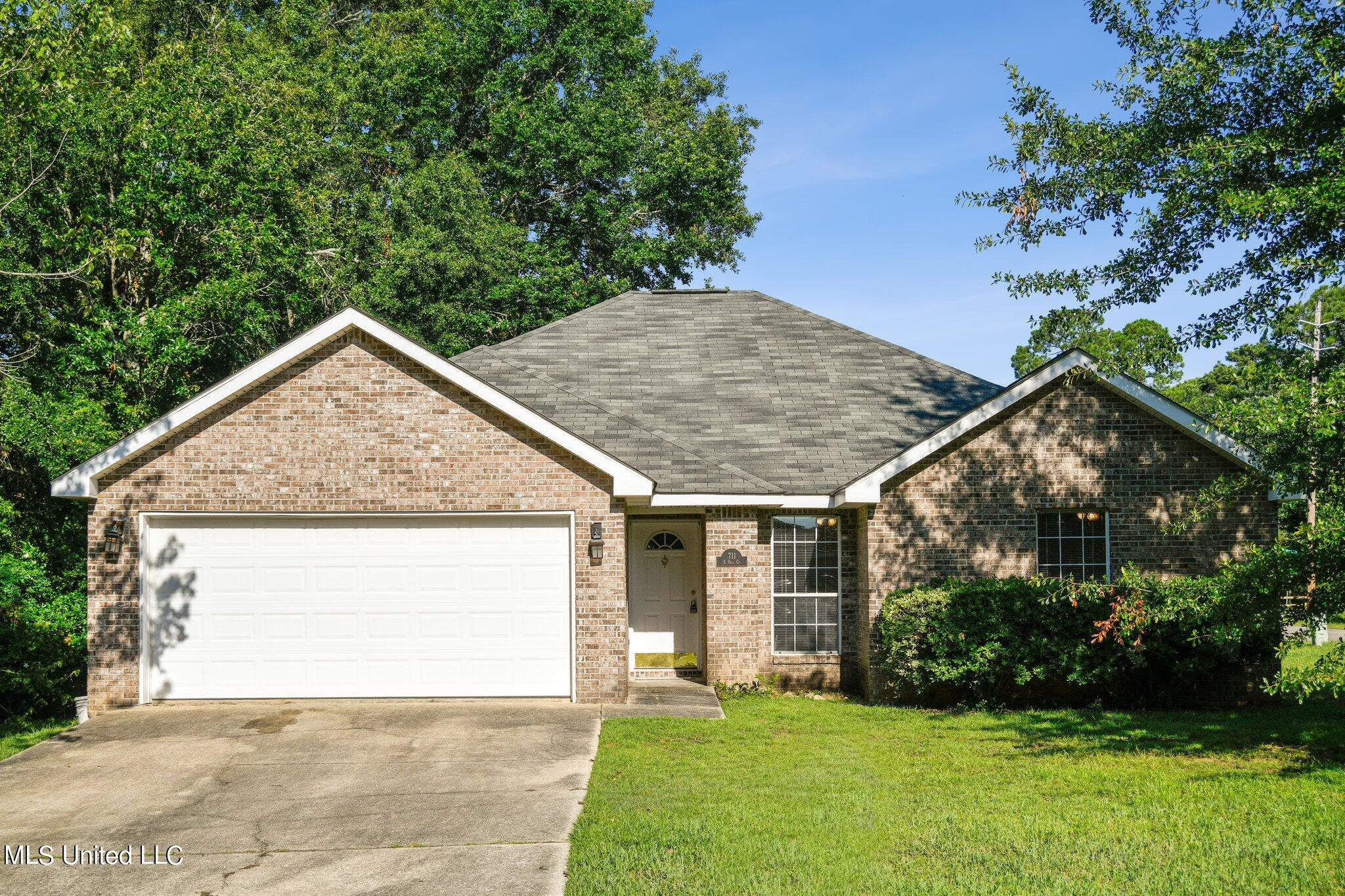 711 S Hill Court, Biloxi, Mississippi image 1