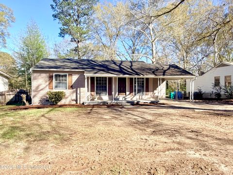 Homes For Sale - 1003 S Jackson Street<br/> Brookhaven, MS 39601