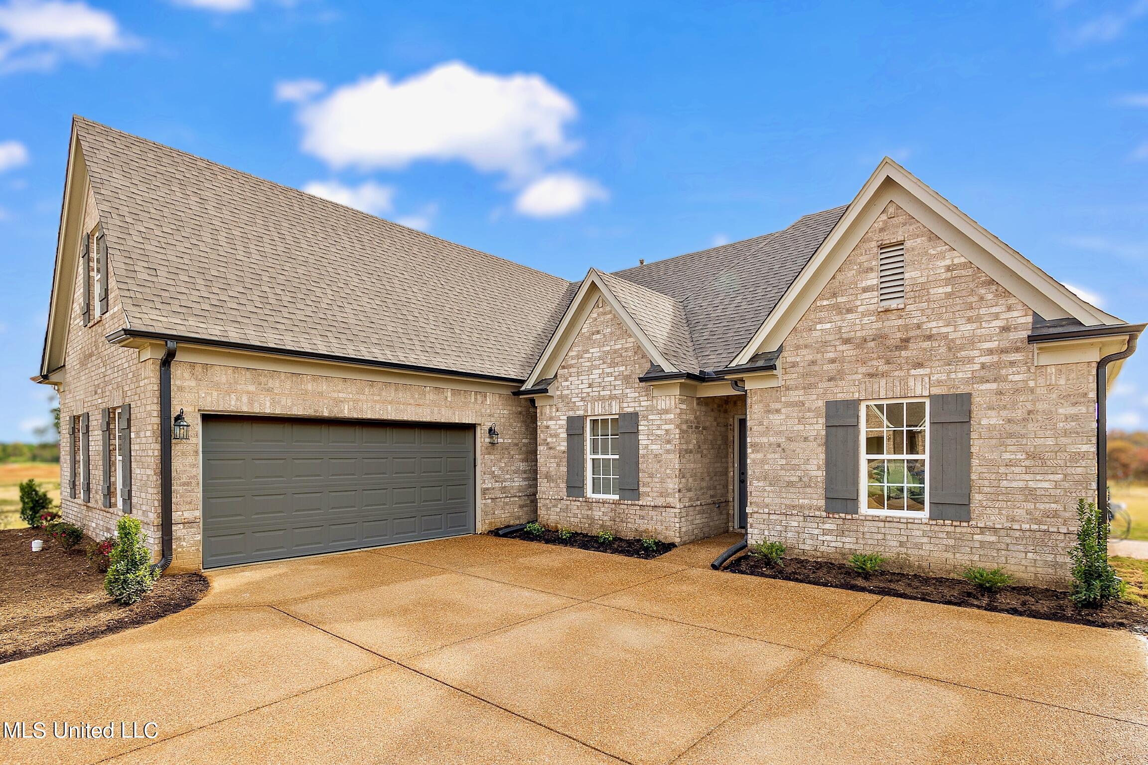 8948 Bunch Cove, Southaven, Mississippi image 5