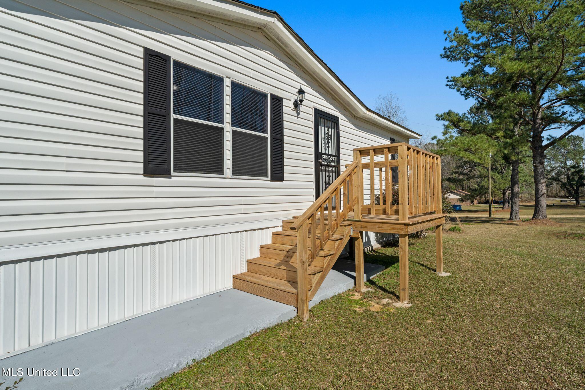 73 Mcleod Lane, Bassfield, Mississippi image 5