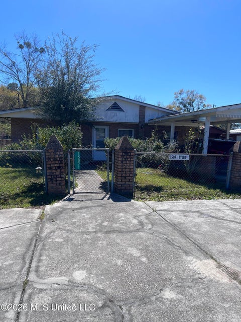 Homes For Sale - 15071 E Tyler Street<br/> Gulfport, MS 39501