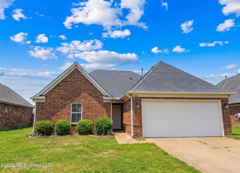 Homes For Sale - 5464 Mallard Park Boulevard<br/> Desoto County, Walls, MS 38680