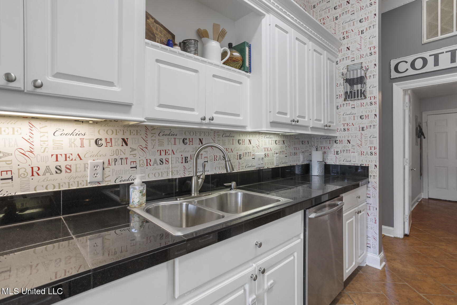 408 Abbey Woods, Brandon, Mississippi image 13