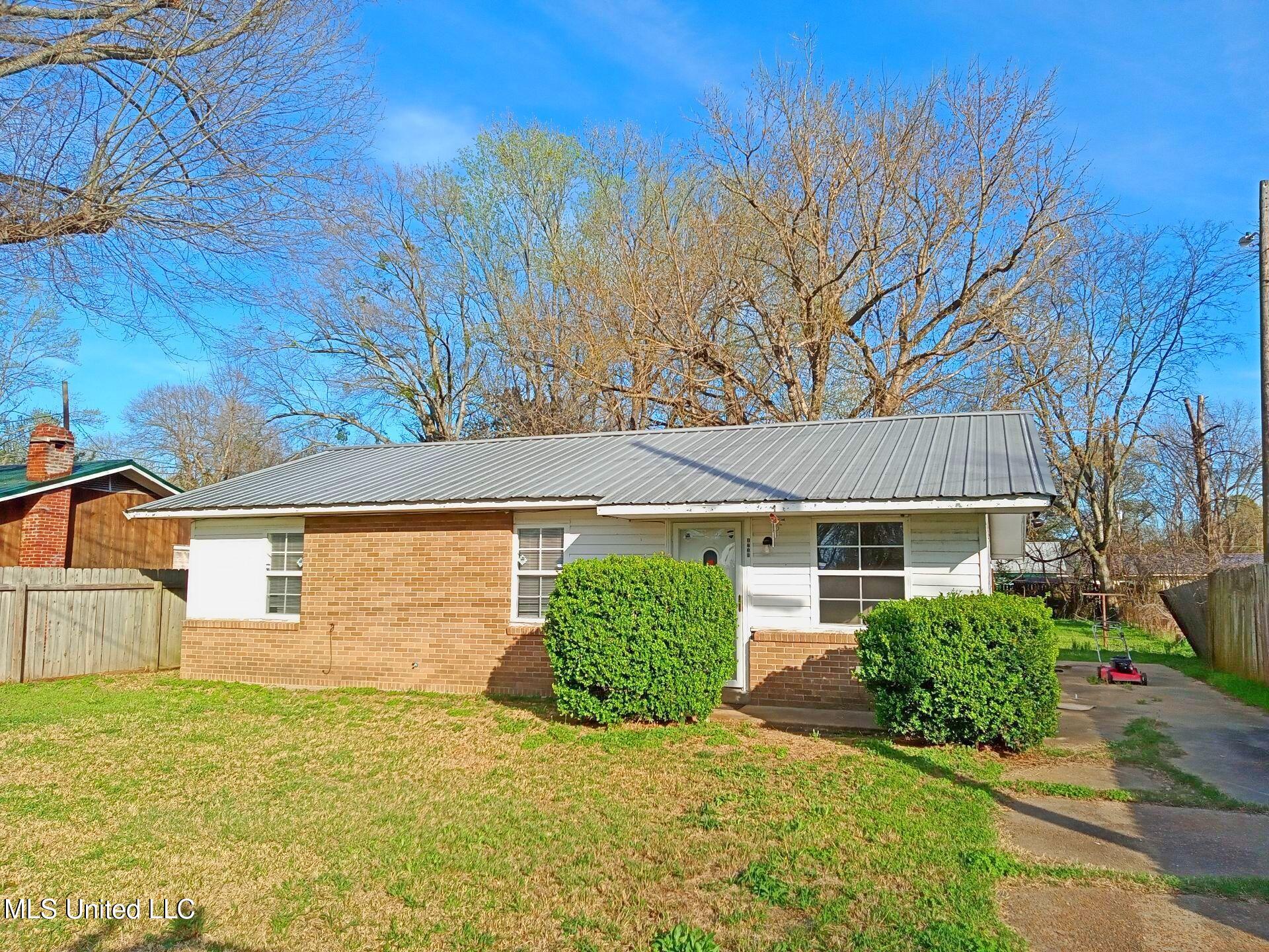 1716 Wheless Street, Yazoo City, Mississippi image 1