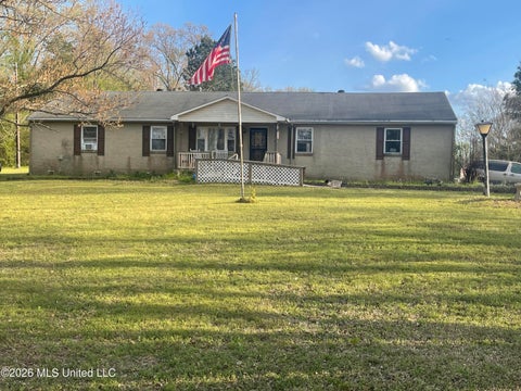 Homes For Sale - 3581 Countyline Tate Road<br/> Coldwater, MS 38618