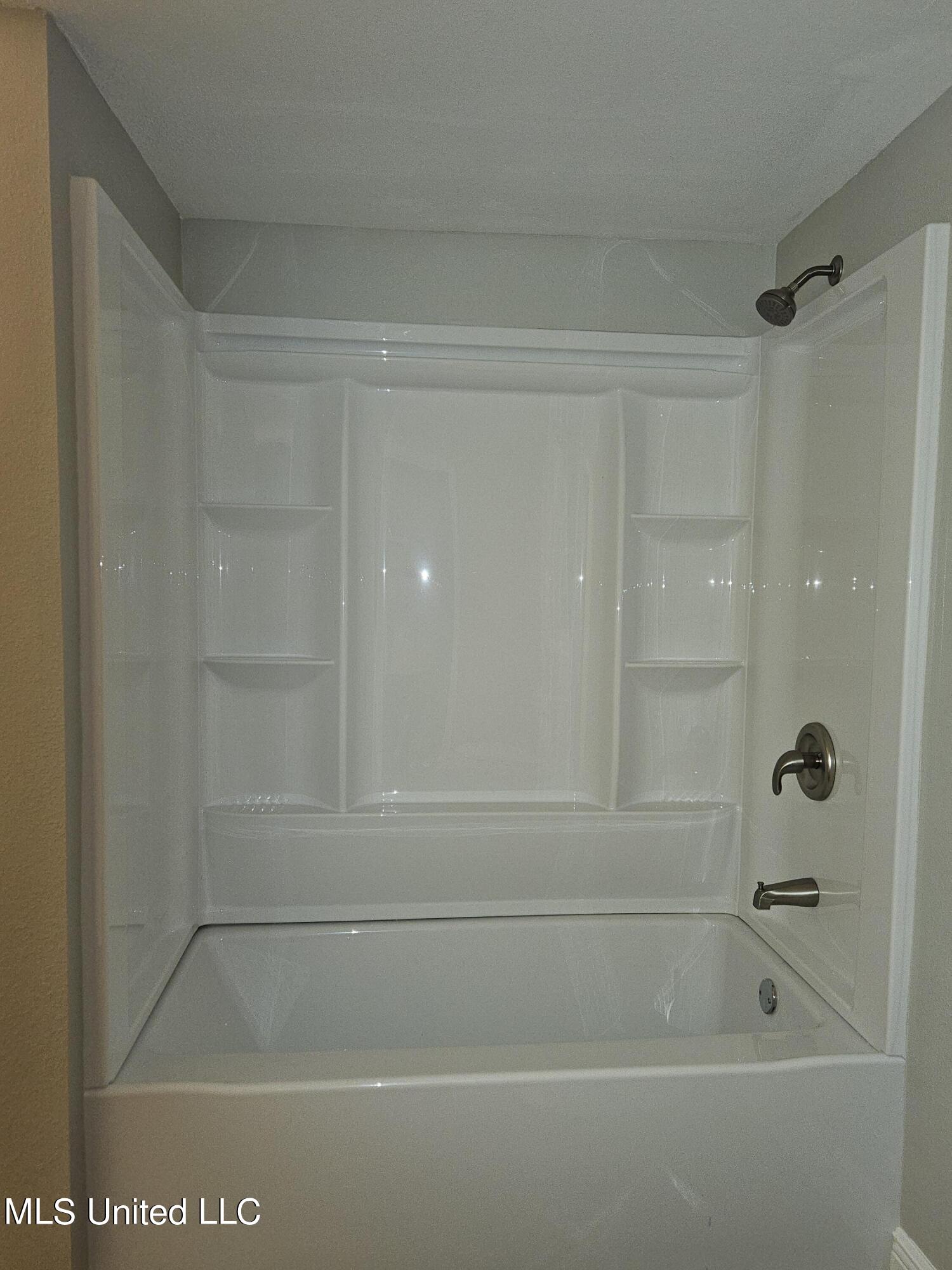 2548 Bryn Mawr Avenue, Biloxi, Mississippi image 11