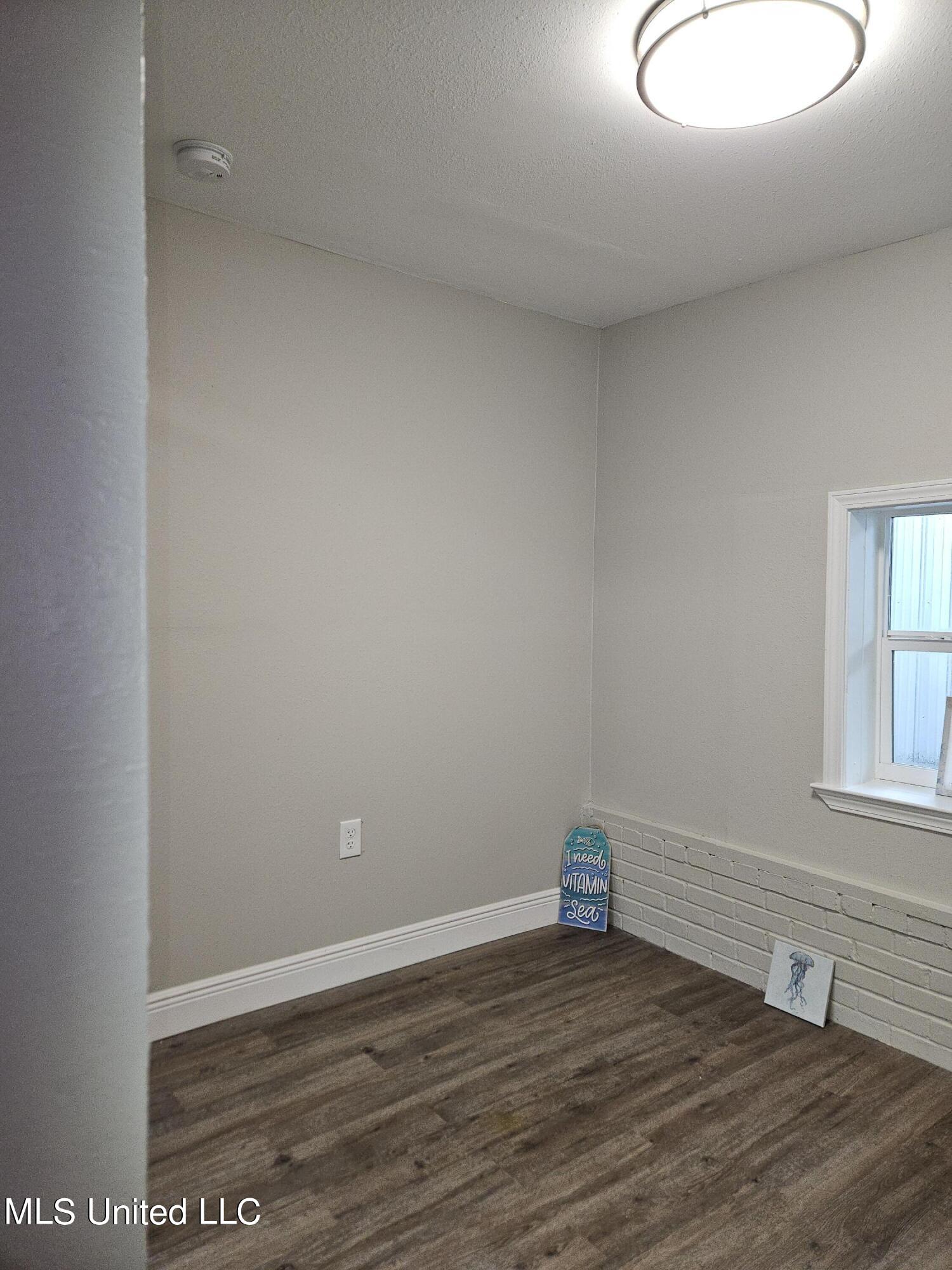 2548 Bryn Mawr Avenue, Biloxi, Mississippi image 41