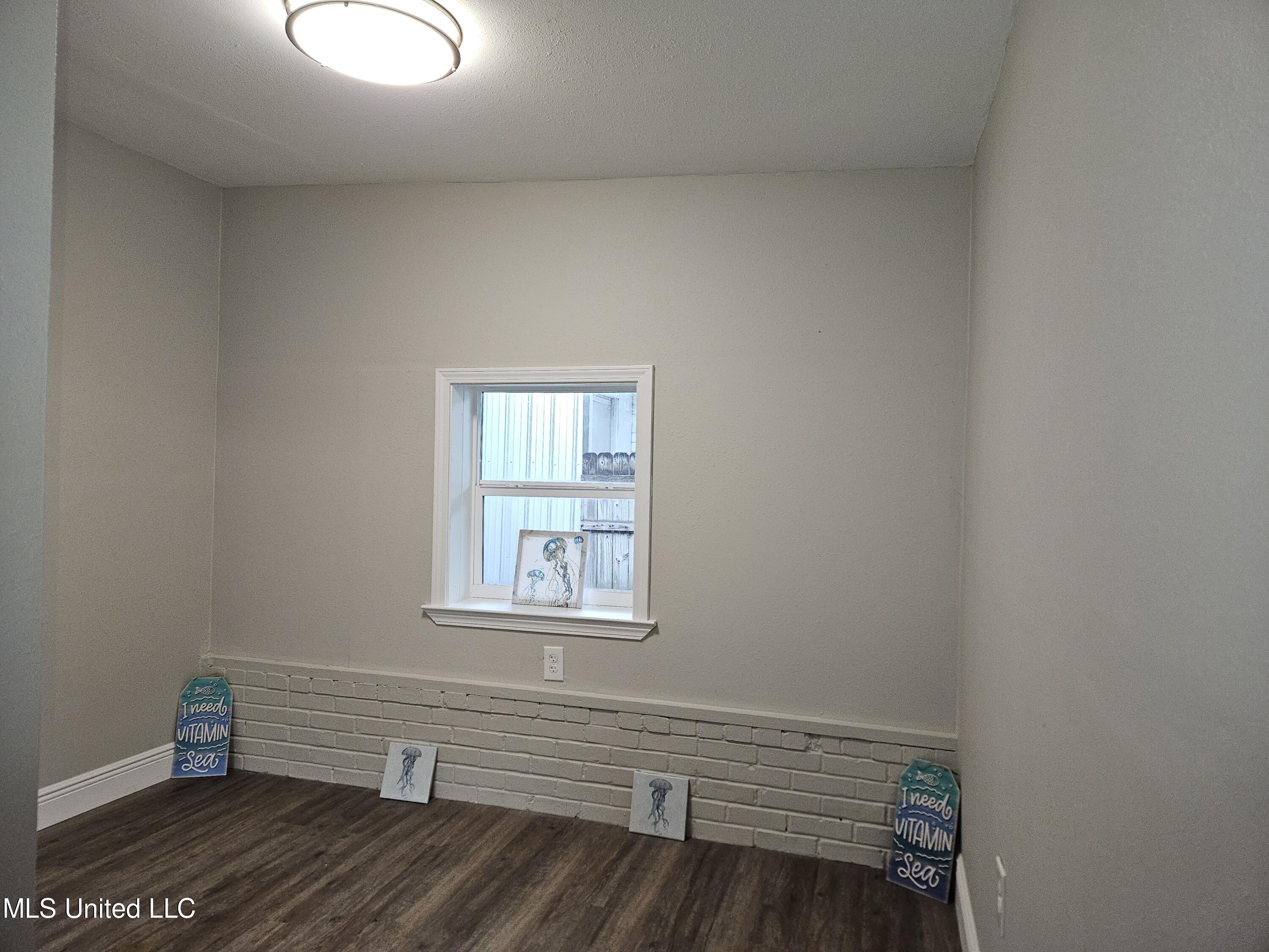 2548 Bryn Mawr Avenue, Biloxi, Mississippi image 40