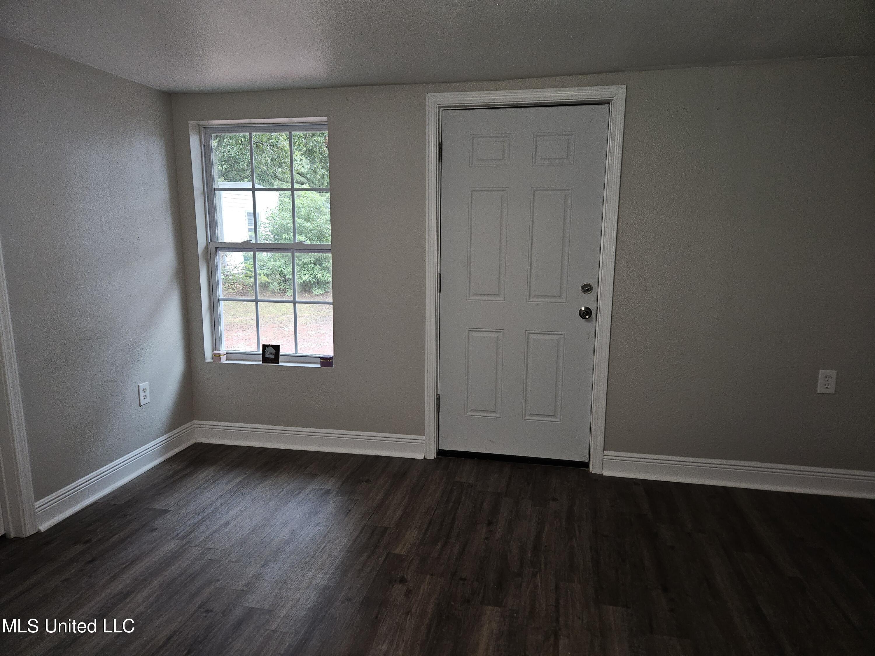 2548 Bryn Mawr Avenue, Biloxi, Mississippi image 27