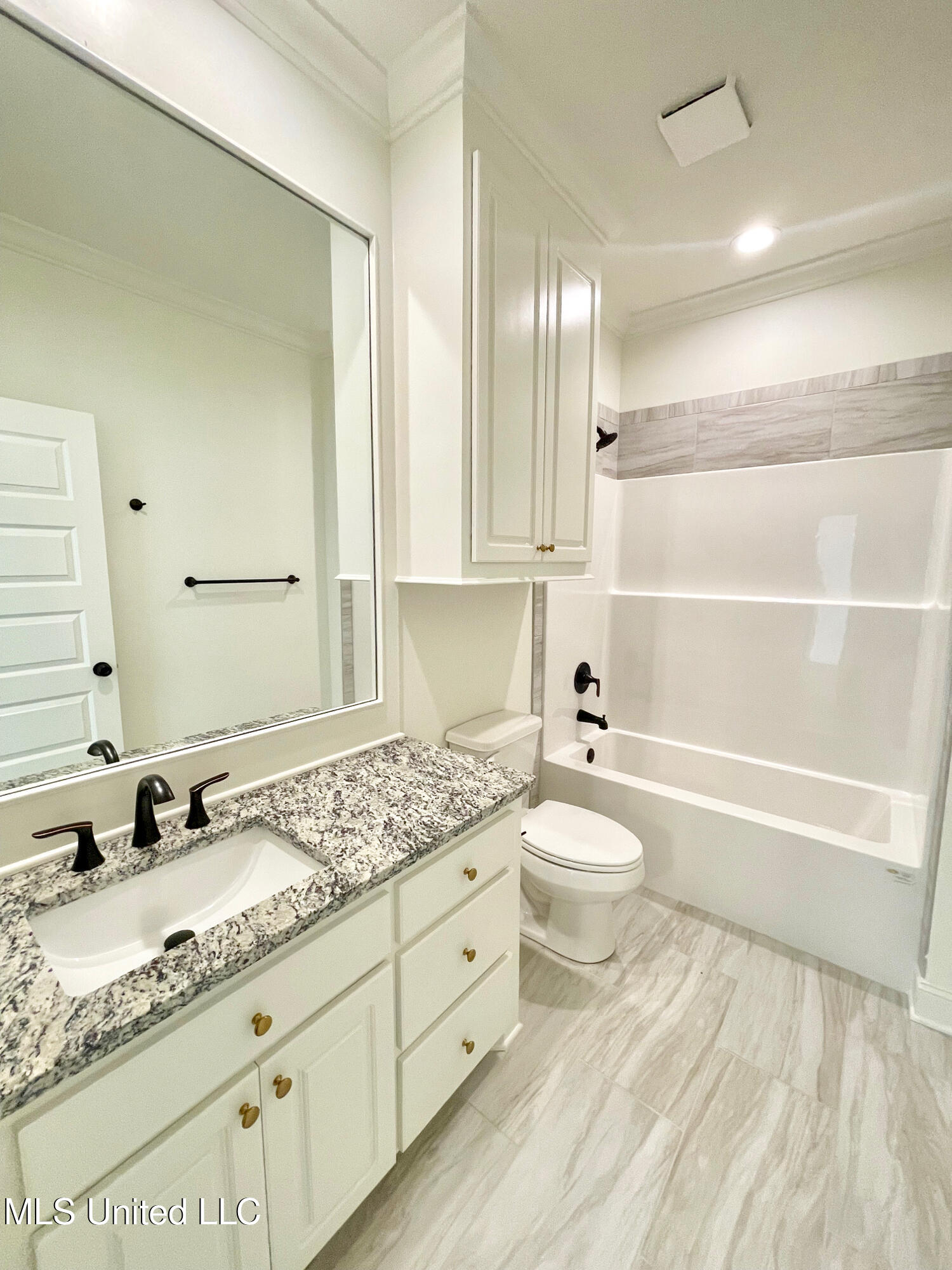 452 Aurora Circle, Canton, Mississippi image 25
