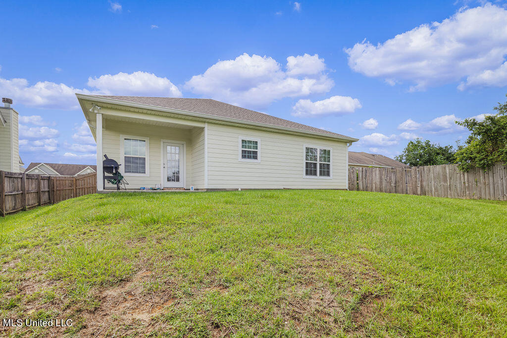 18329 Tiffany Renee Drive, Gulfport, Mississippi image 30