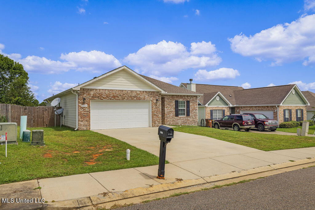 18329 Tiffany Renee Drive, Gulfport, Mississippi image 3