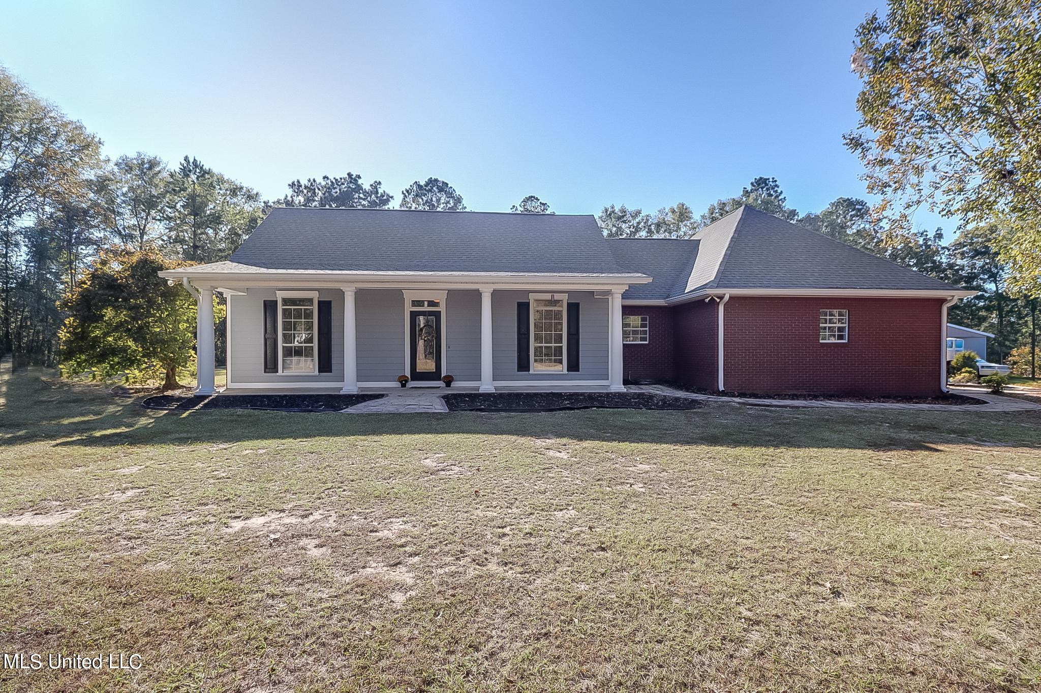 29 Hunters Walk, Wiggins, Mississippi image 1