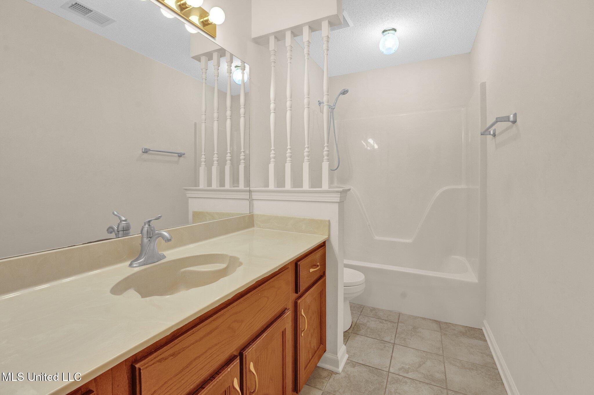 5935 Southbend Lane, Olive Branch, Mississippi image 21