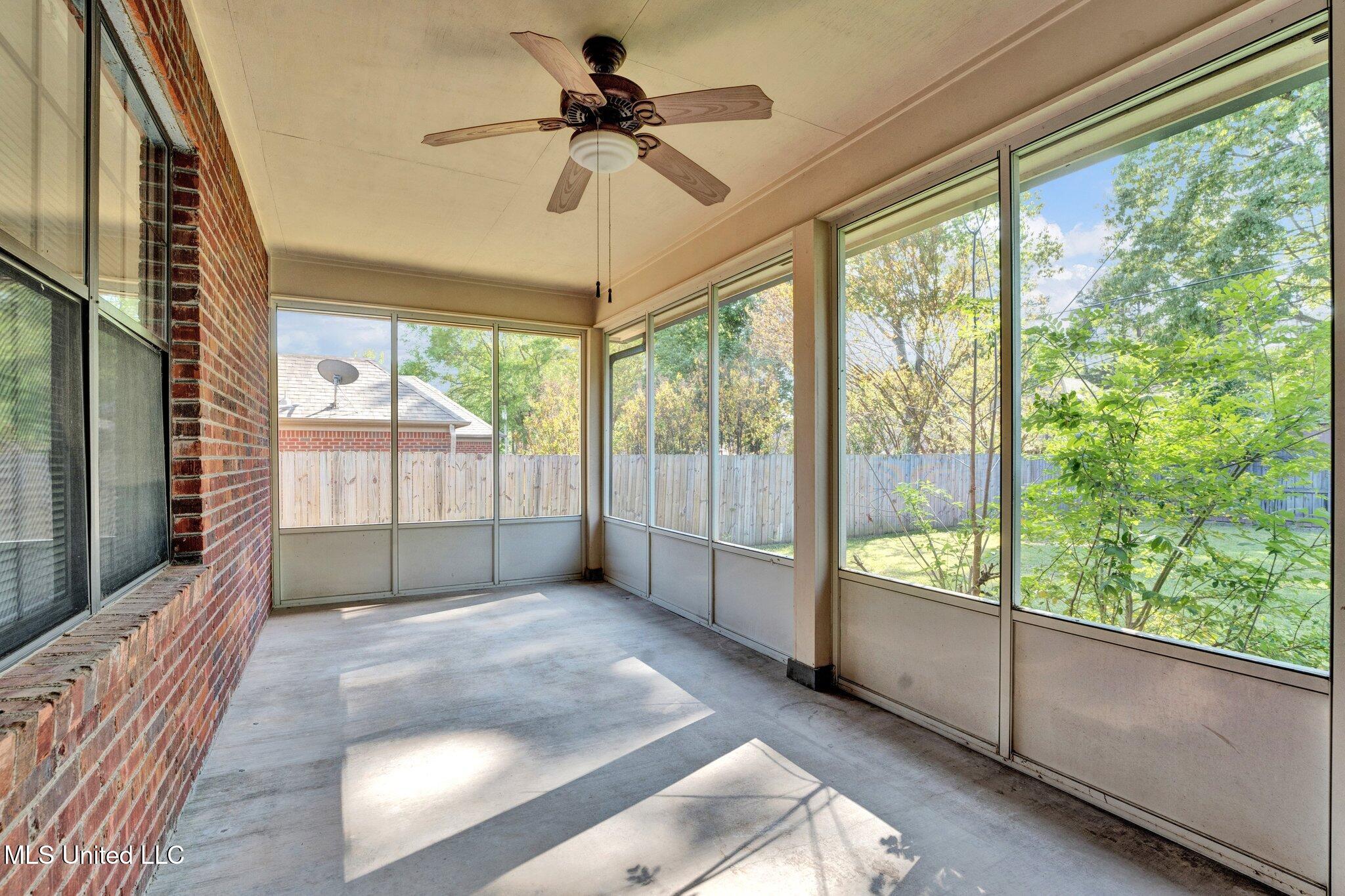 5935 Southbend Lane, Olive Branch, Mississippi image 13