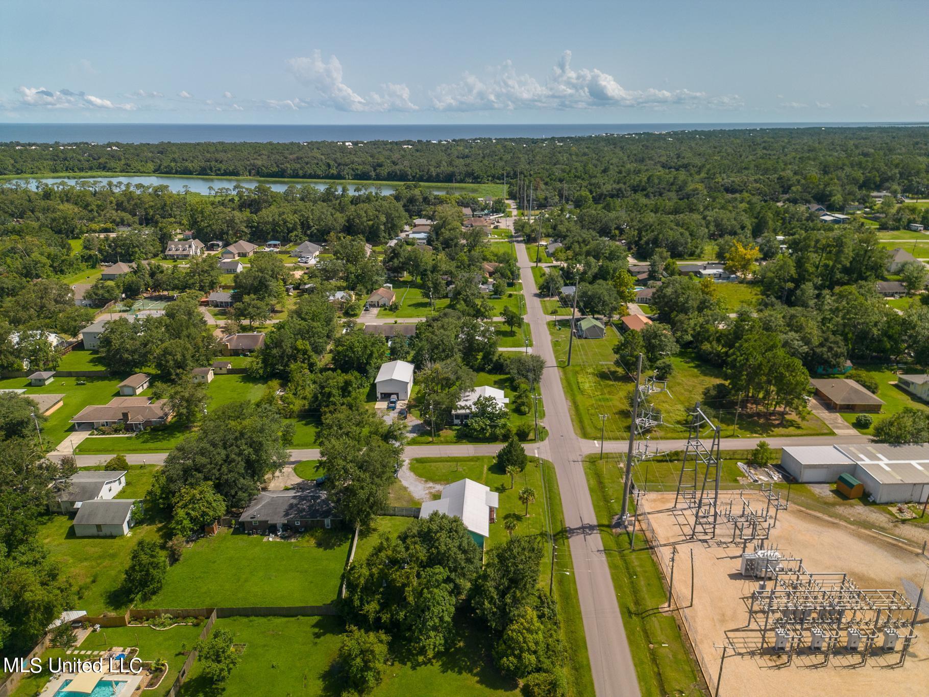 307 Turner Street, Bay Saint Louis, Mississippi image 21