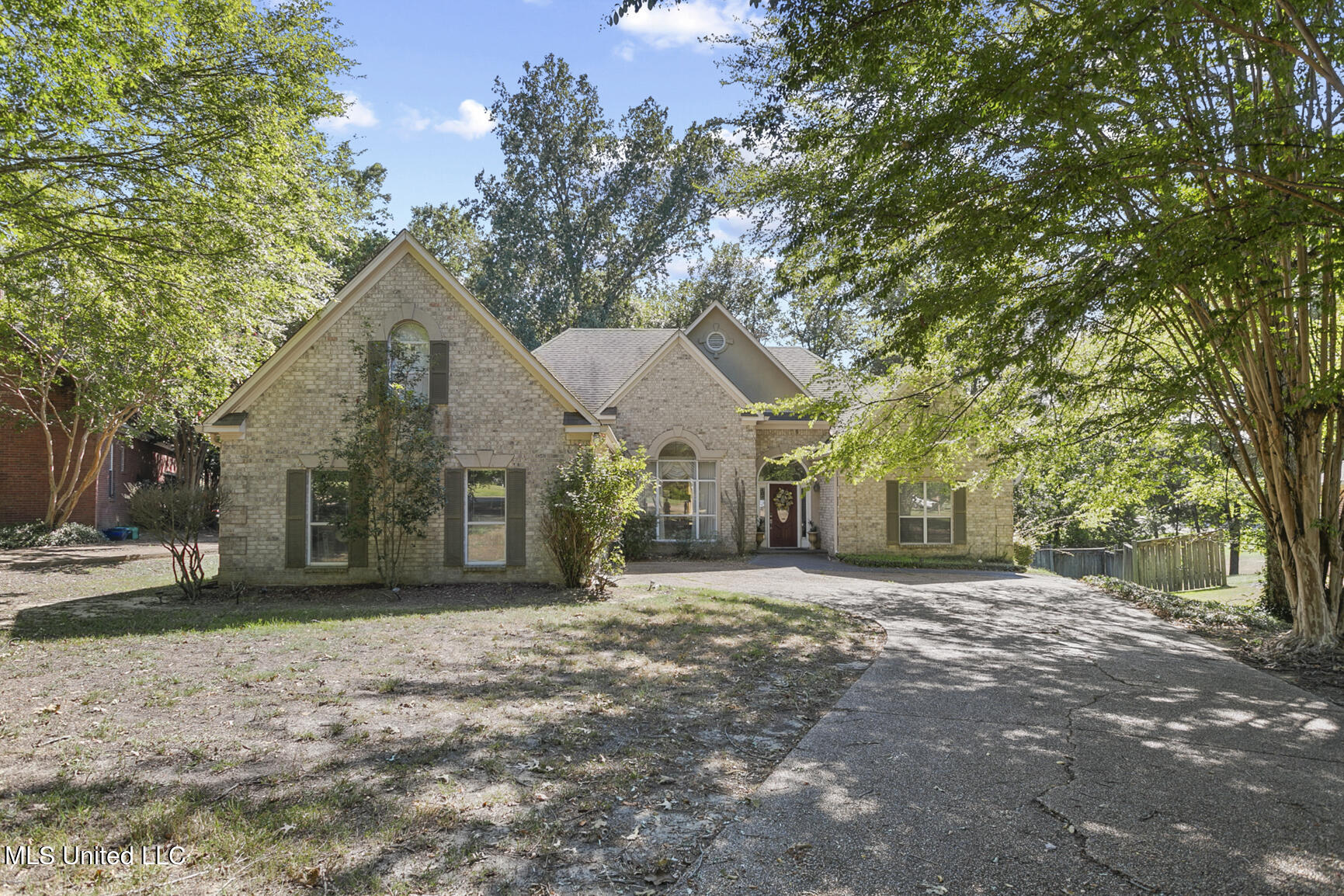 145 Woodland Hills Boulevard, Madison, Mississippi image 1