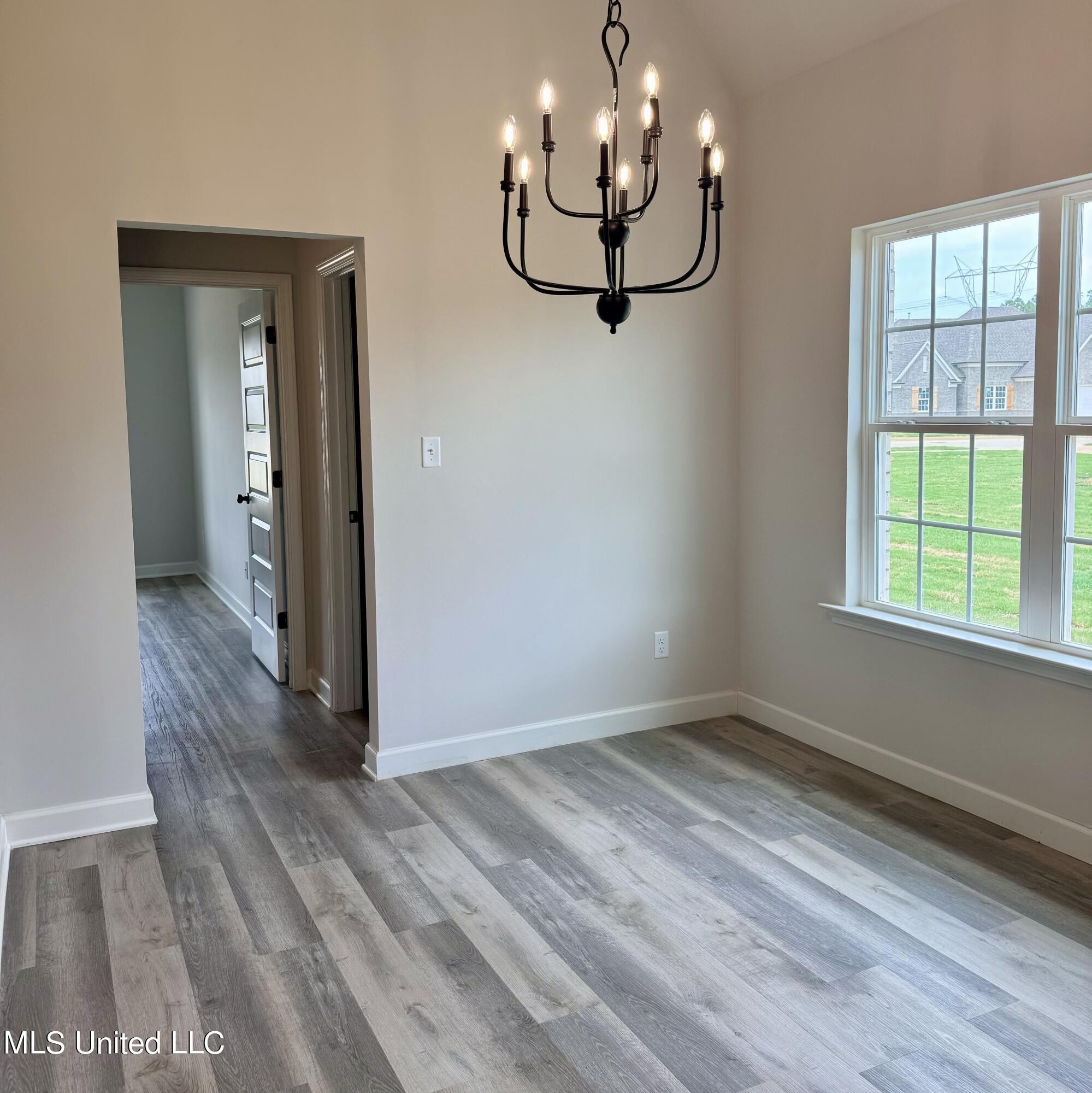 8921 Tucker Lane, Southaven, Mississippi image 14