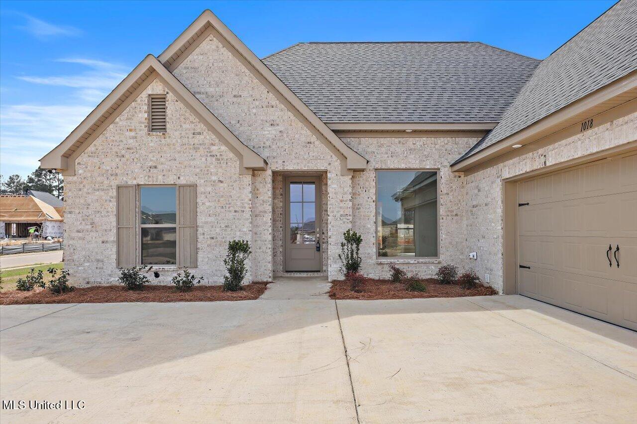 1018 Kensington Drive, Flowood, Mississippi image 3