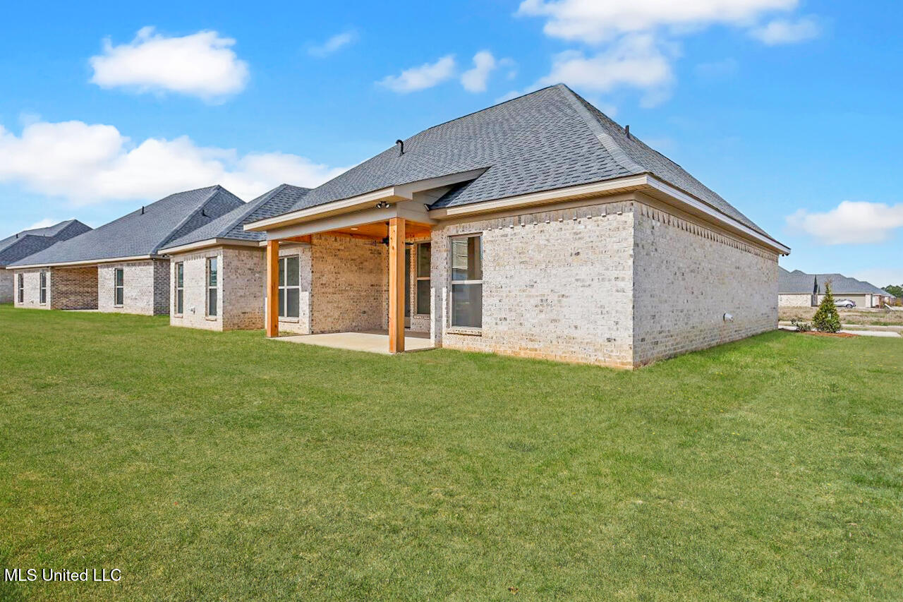 1018 Kensington Drive, Flowood, Mississippi image 32