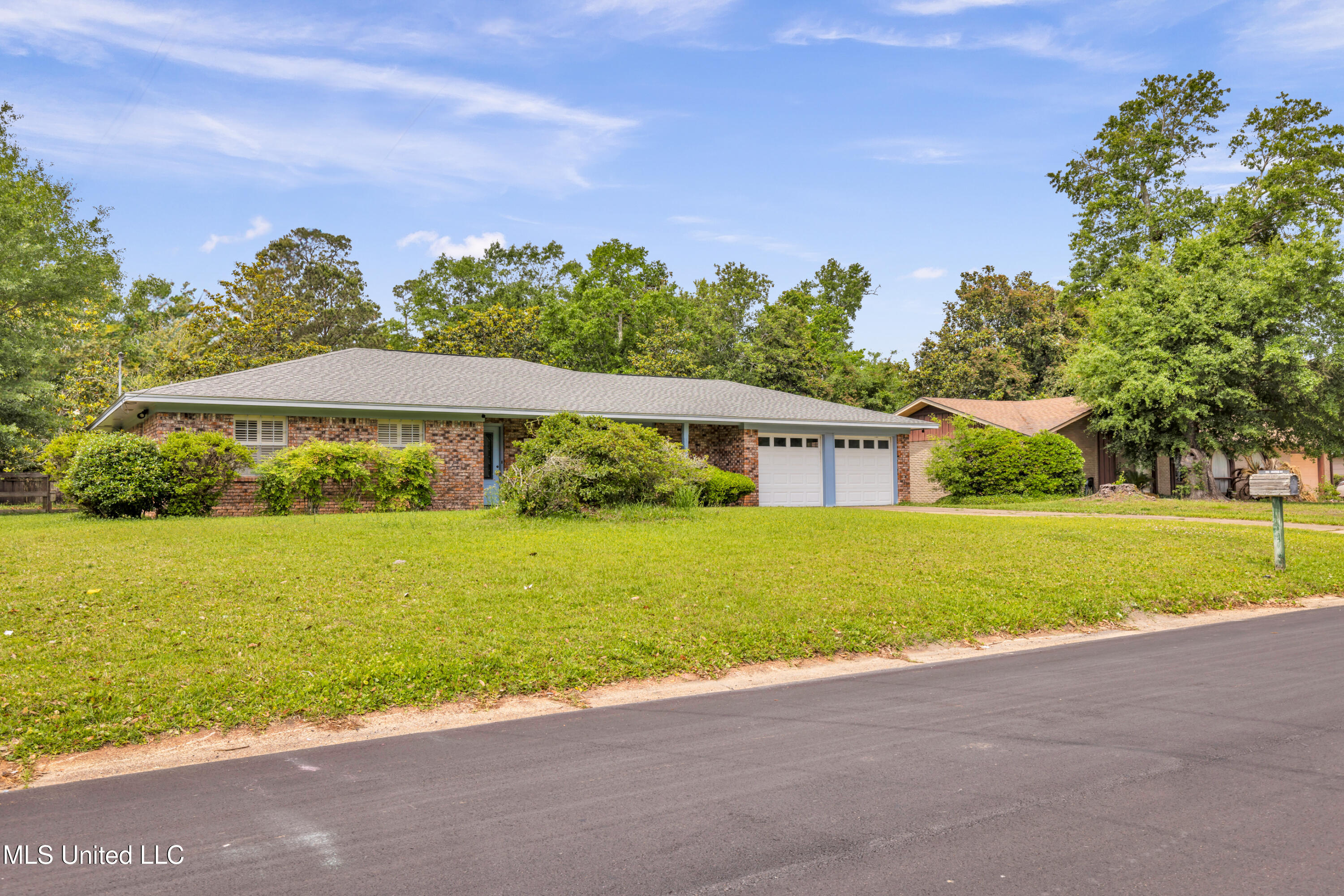 121 Edmund Drive, Long Beach, Mississippi image 12