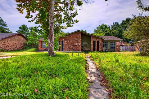 Homes For Sale - 13105 Rosemont Street<br/> Jackson County, Ocean Springs, MS 39564