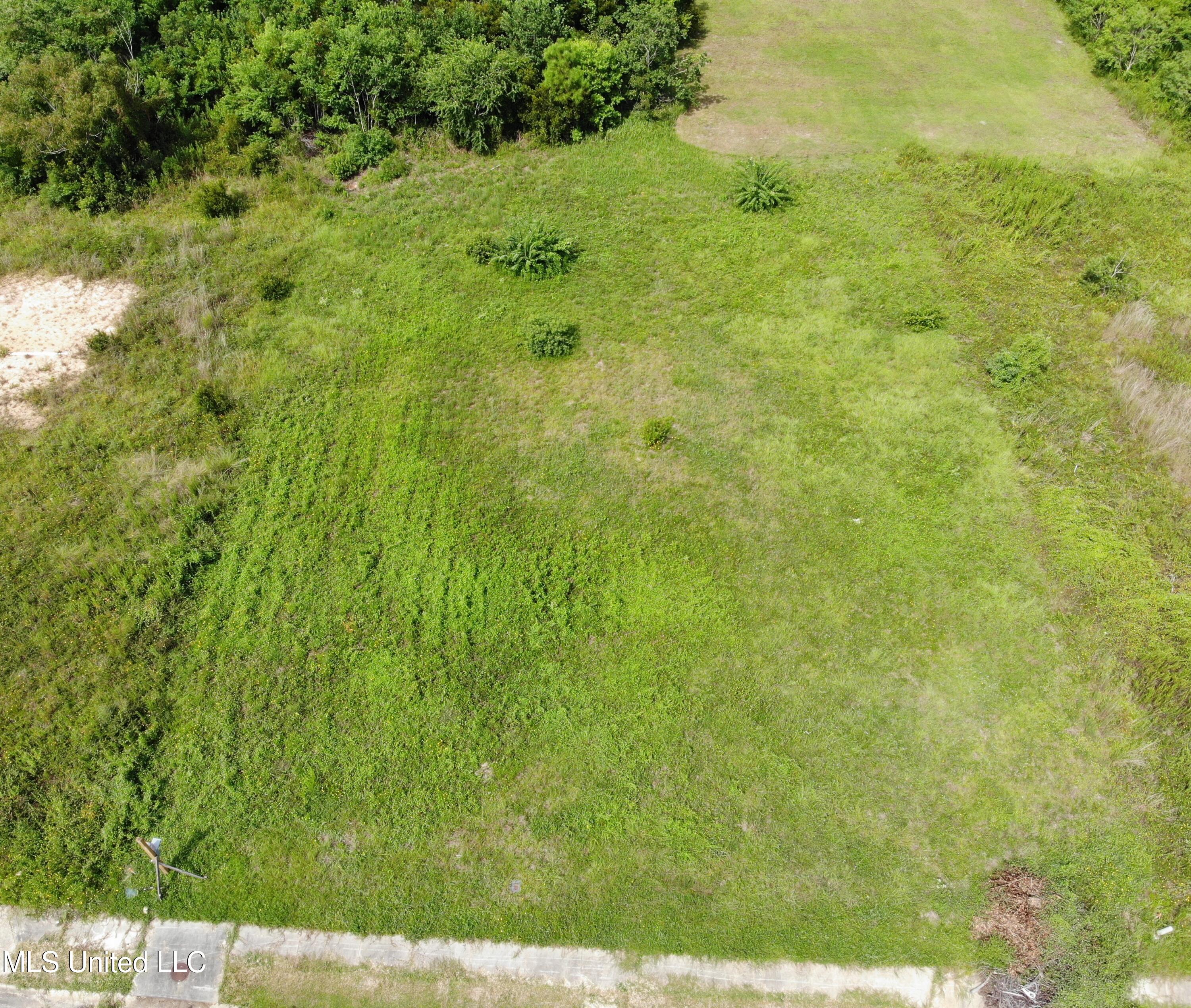 111 Destiny Oaks Drive, Long Beach, Mississippi image 3