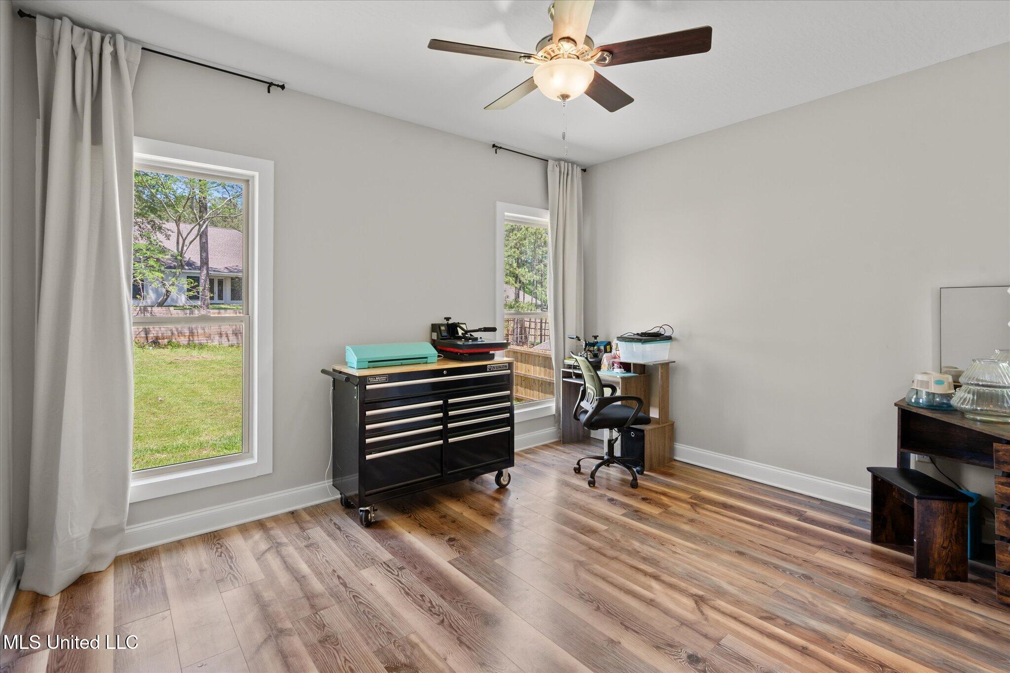19 Edgewater Point, Hattiesburg, Mississippi image 28