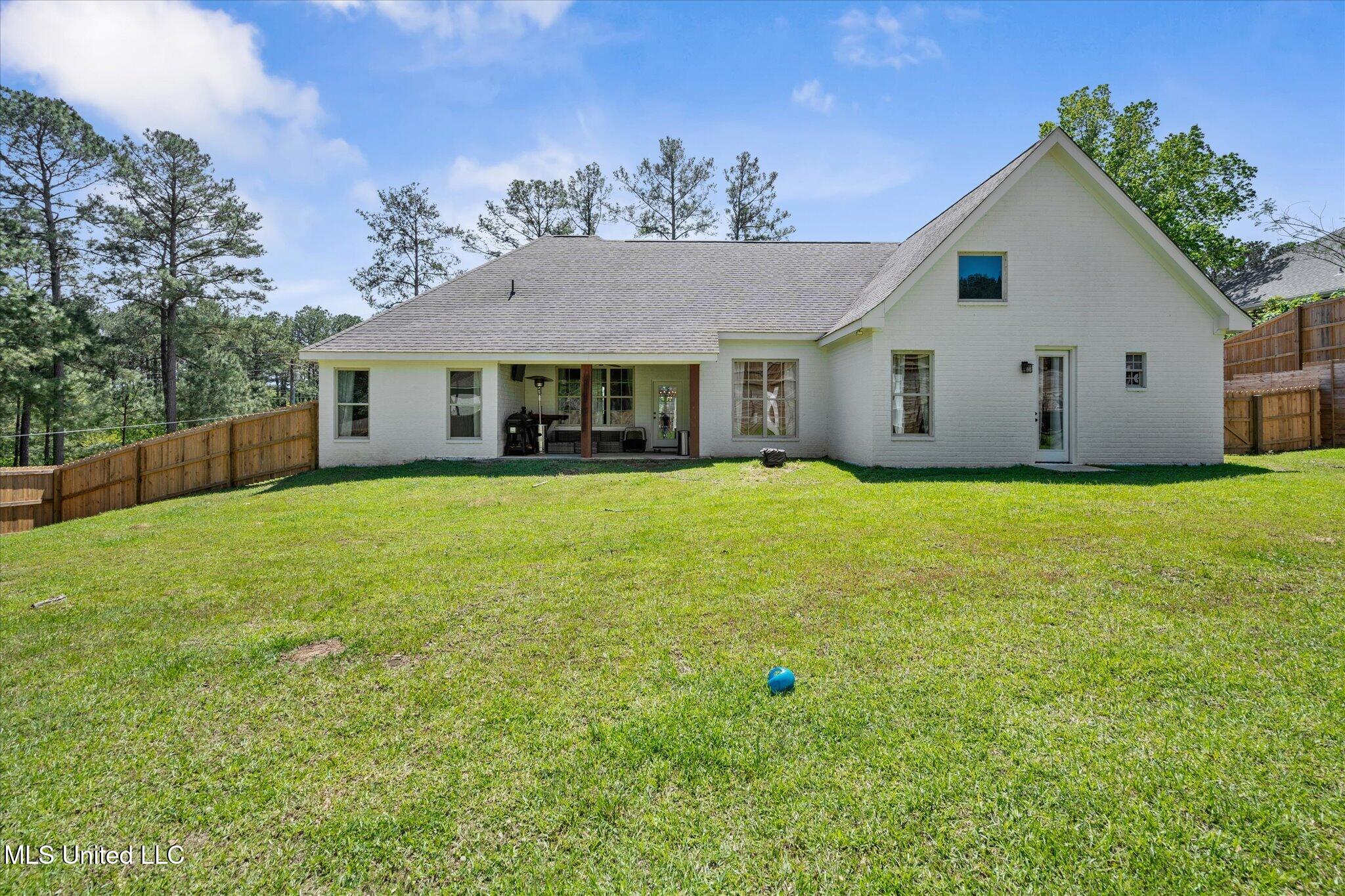 19 Edgewater Point, Hattiesburg, Mississippi image 37