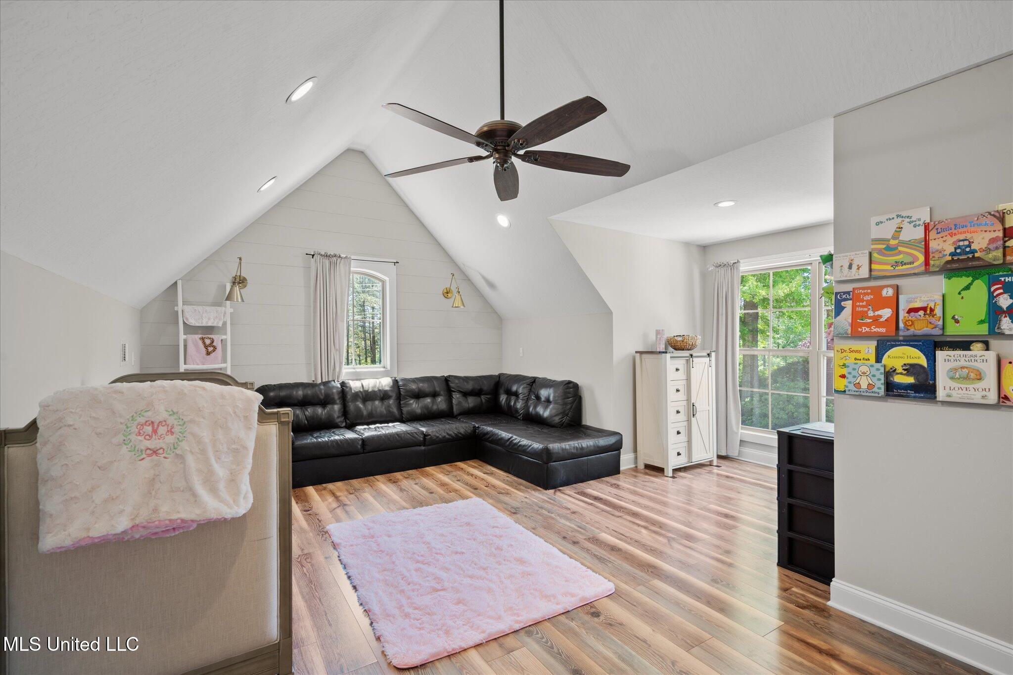 19 Edgewater Point, Hattiesburg, Mississippi image 33