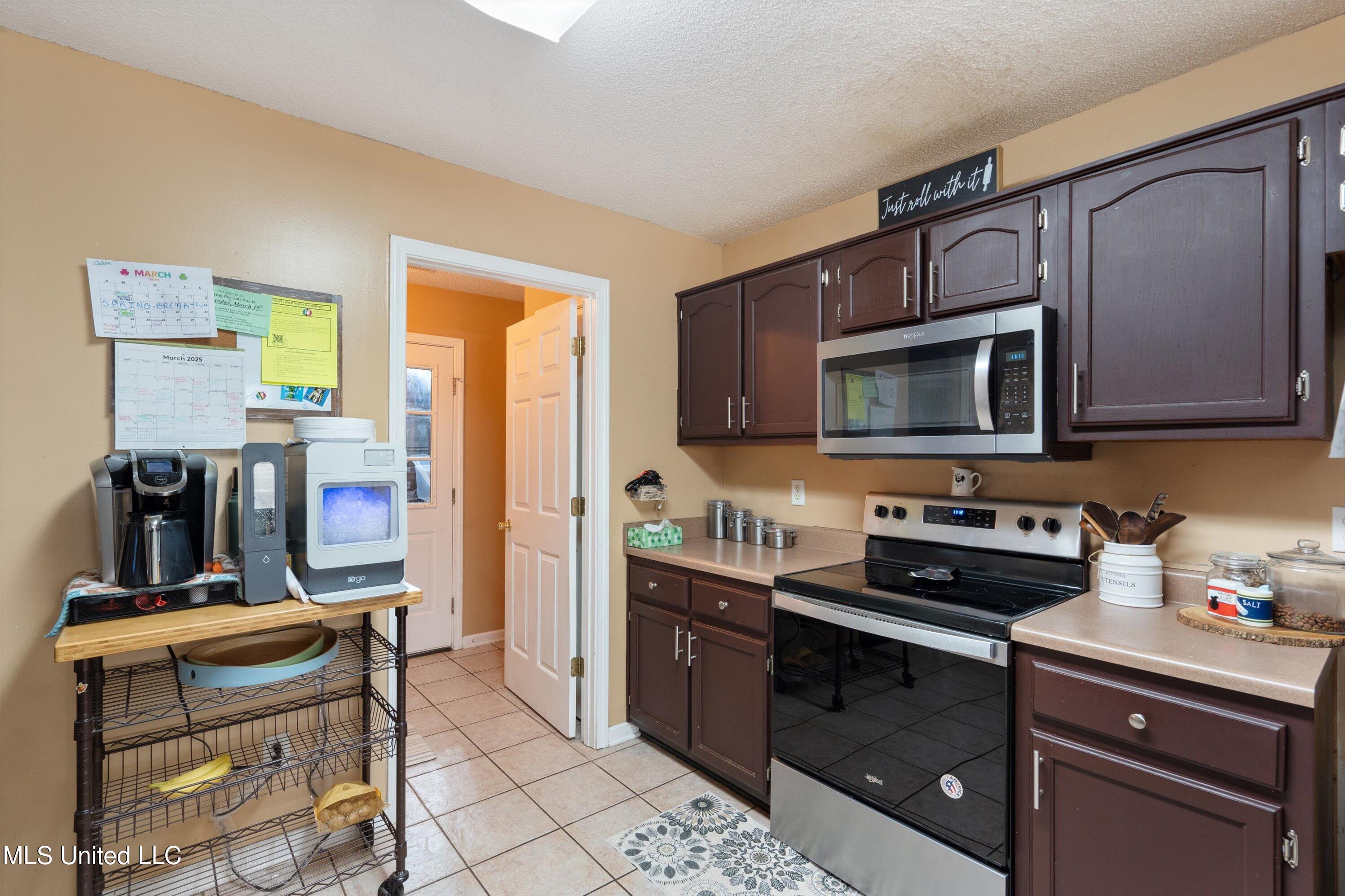 1405 Holly Springs Road, Hernando, Mississippi image 10