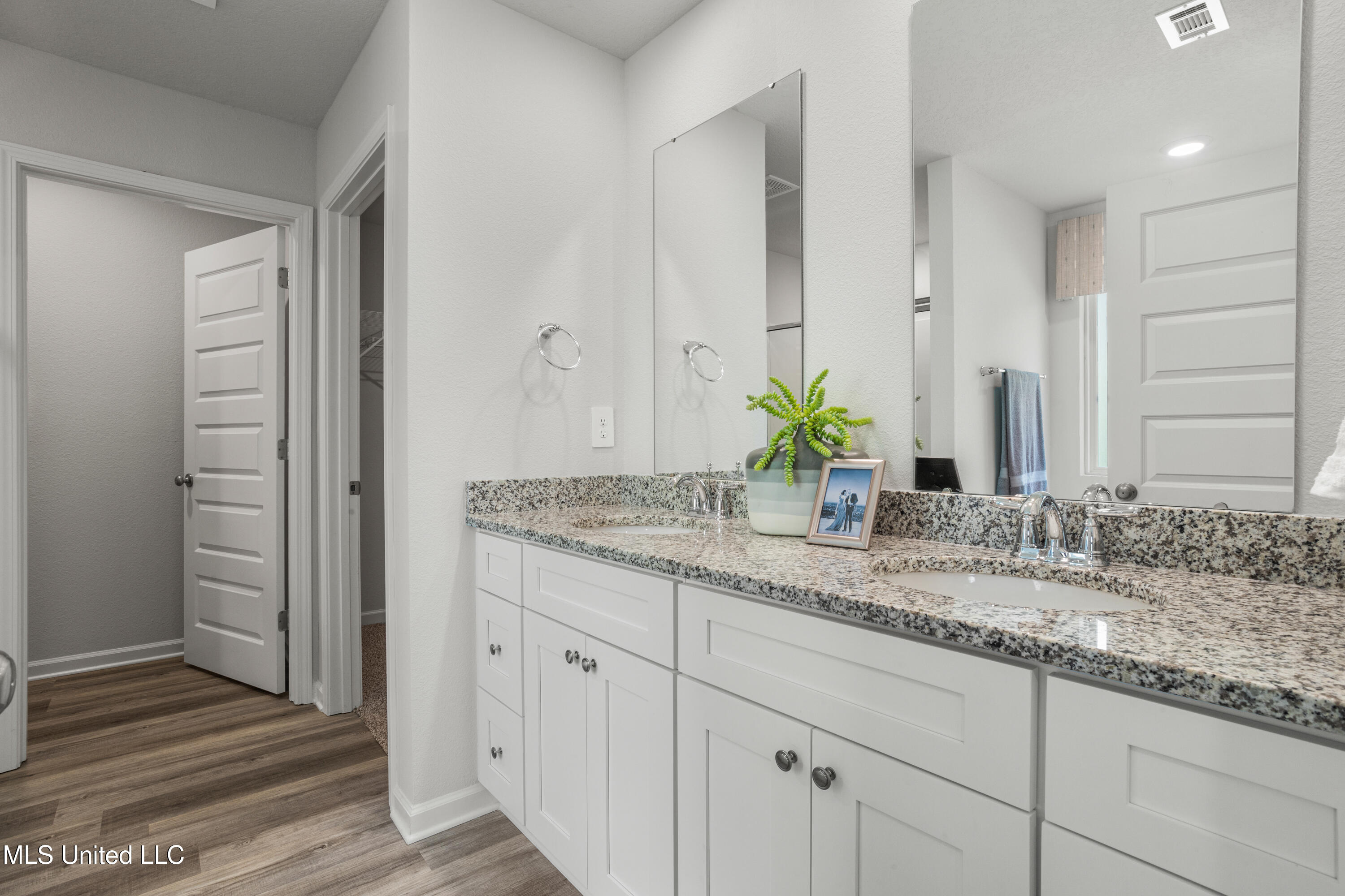 9689 Reserve Boulevard, Biloxi, Mississippi image 24