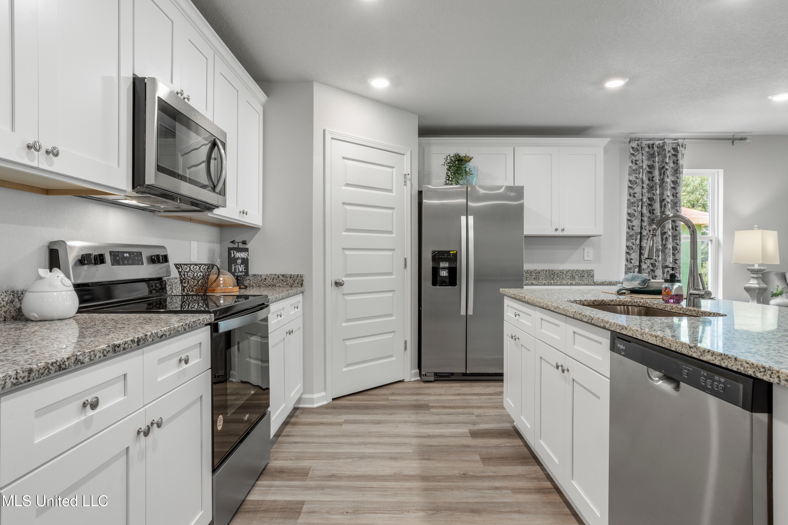 9689 Reserve Boulevard, Biloxi, Mississippi image 13
